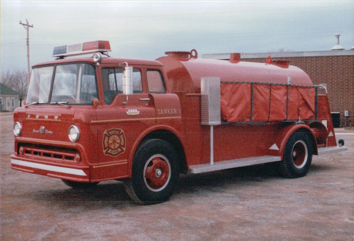 Tanker 1 - 1964 Ford/Central/PFD - GM - ex-Okla. City 
 
 
Tanker 1 was built by the department in the late 80's and served the department until the current Tanker 1 was purchased. It originally served as Oklahoma City Engine 3.
