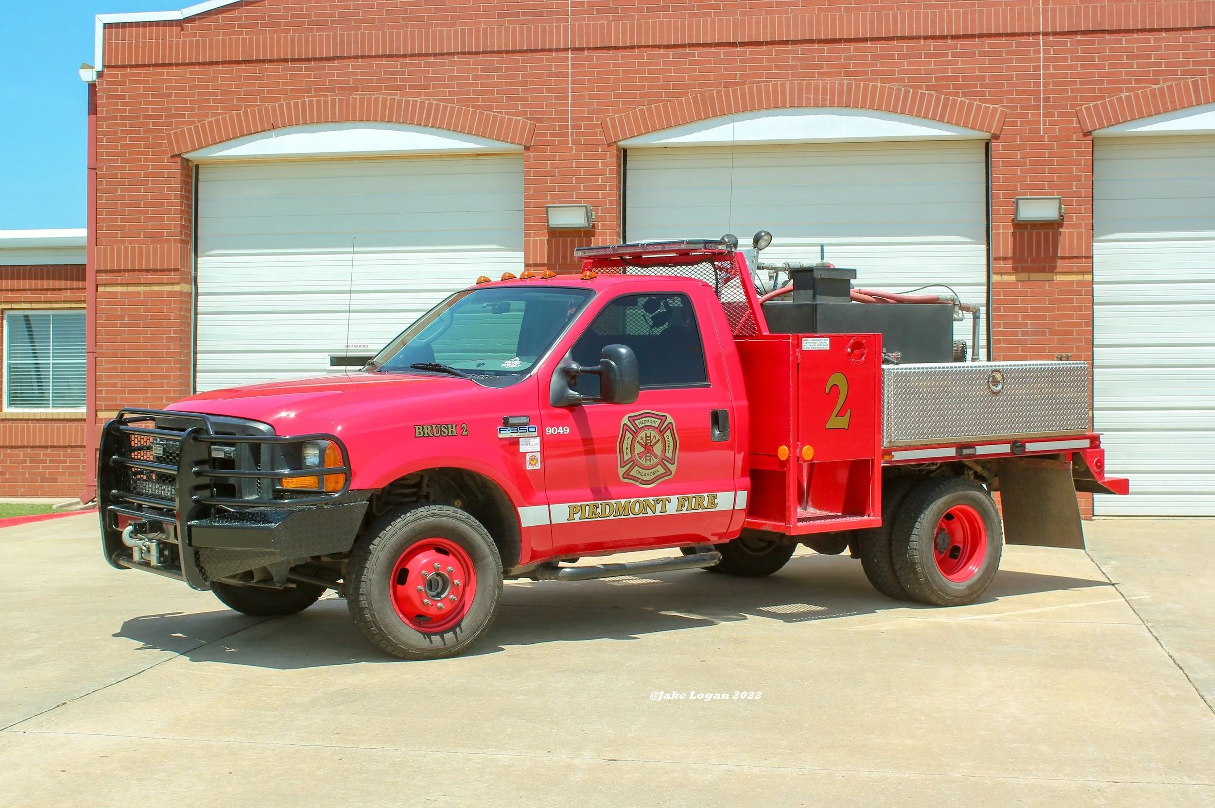 Brush 2 - 2007 Ford F-350 4x4/Chief - 200 Hale/350 Tank - Gas/Auto
 
 
Brush 2 is last out for grass fires.