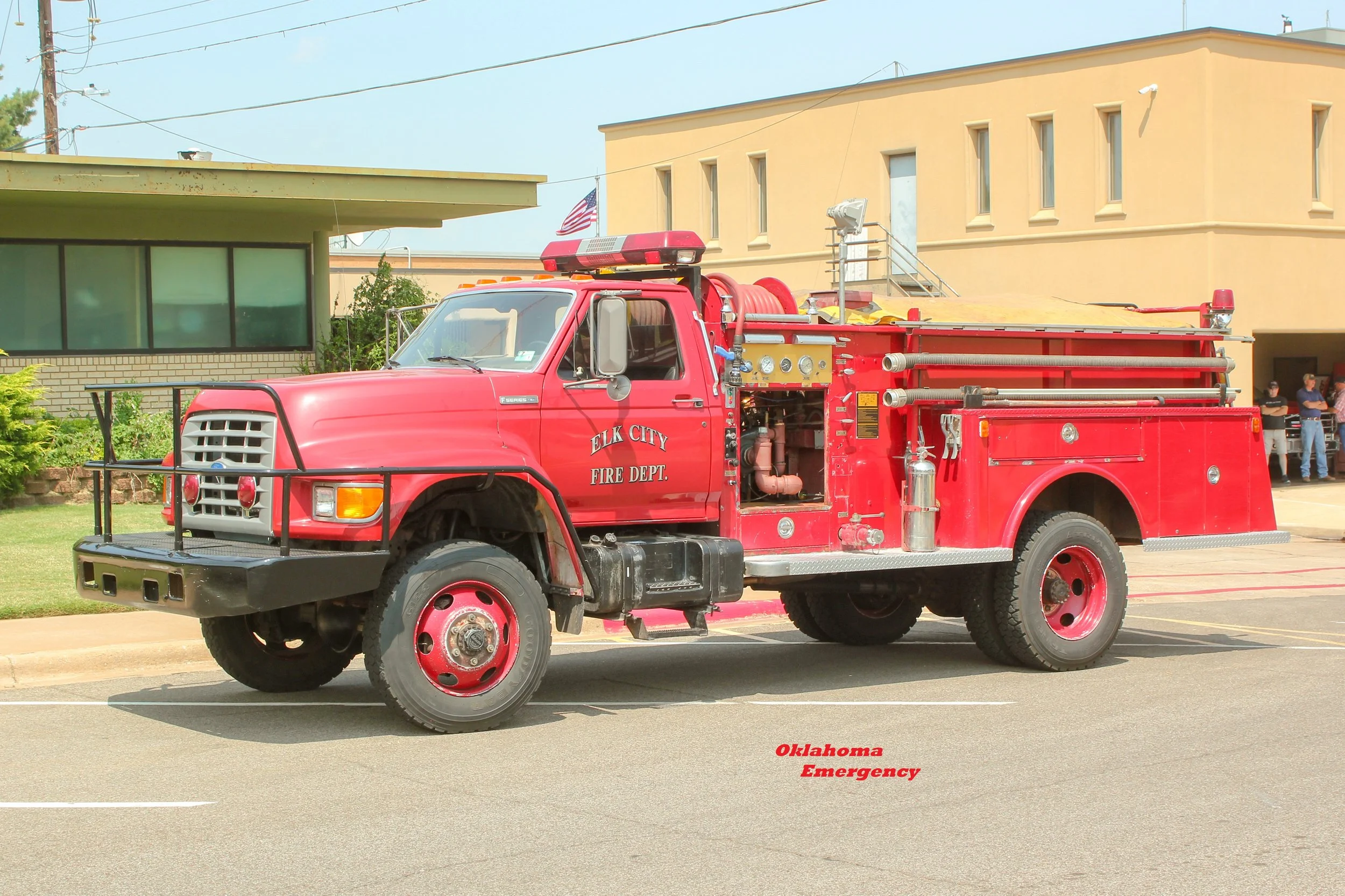 Tanker 2 - 1995 Ford 4x4/1962 General/ECFD - 500/600 - Gas/Manual - 2021 photo
