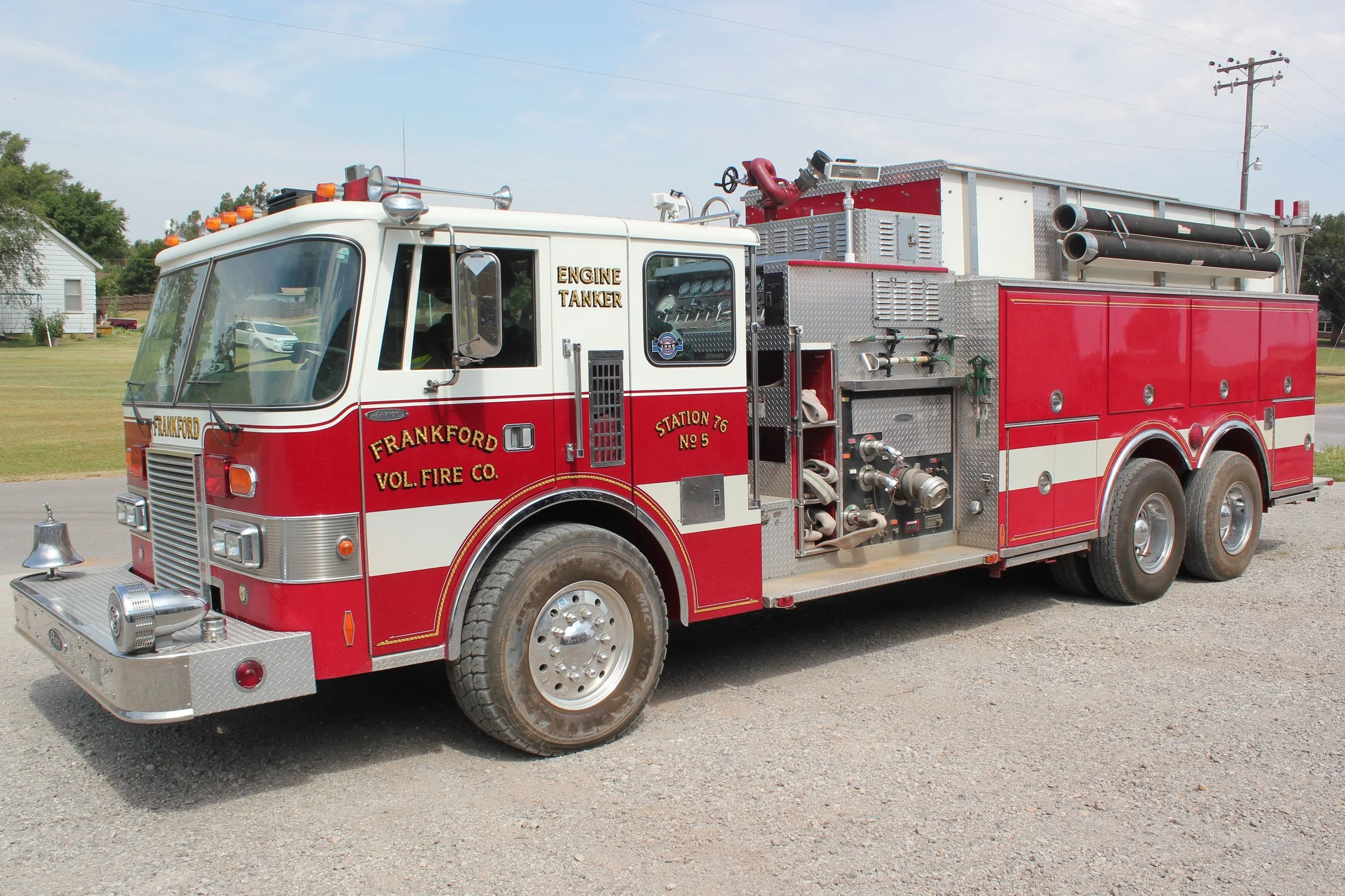 Tanker 1 - 1986 Pierce Lance, Job #? - 2000/3000 - Diesel/Auto - ex-Frankford, CT
