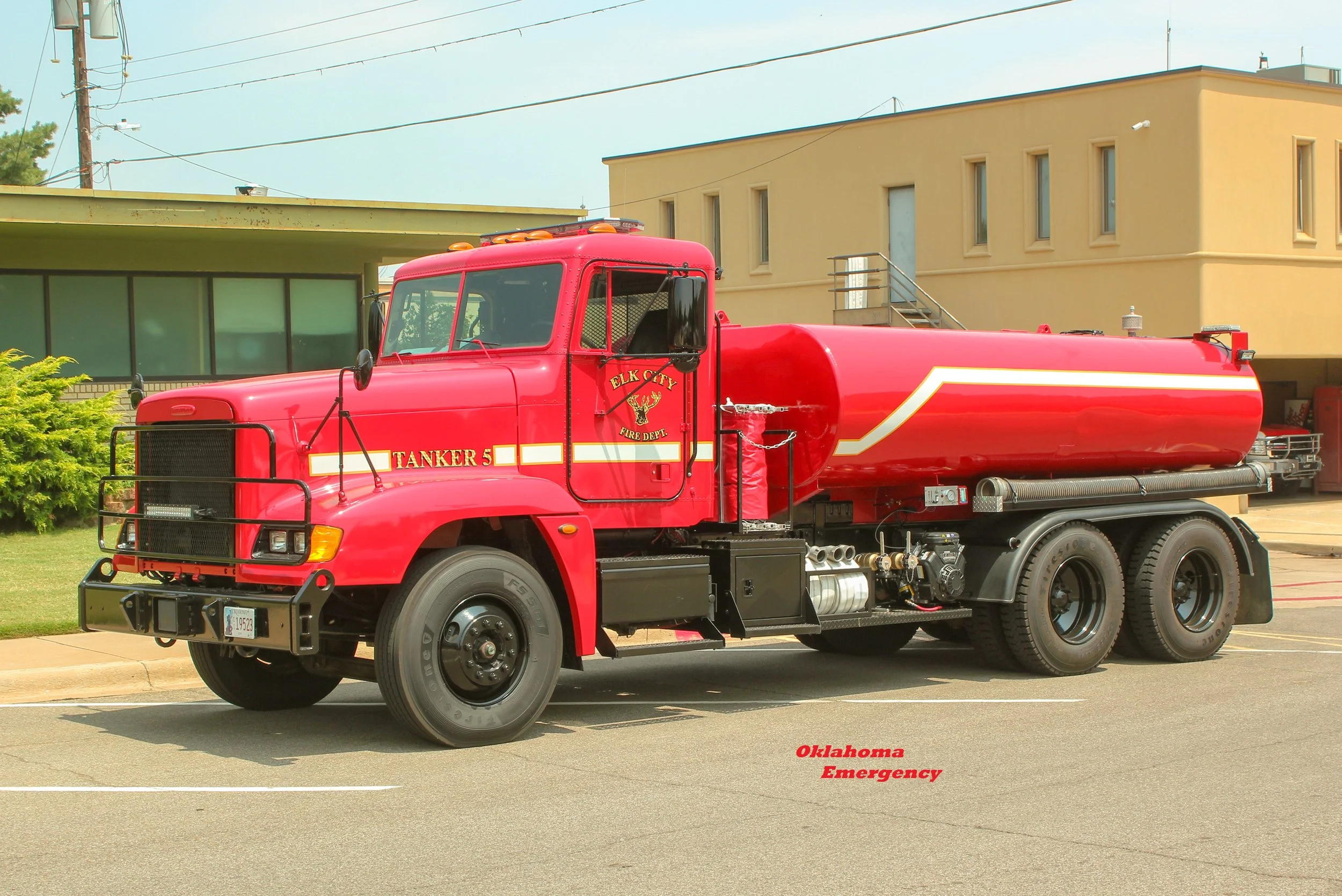 Tanker 1 - 2007 Freightliner 6x6/2020 ECFD - 200 Hale/500 Tank - Diesel/Auto 
 
 
The cab and chassis of Tanker 1 was originally the tractor to a 5000 gallon water trailer. The department has the chassis lengthened and had the smaller on-chassis tank