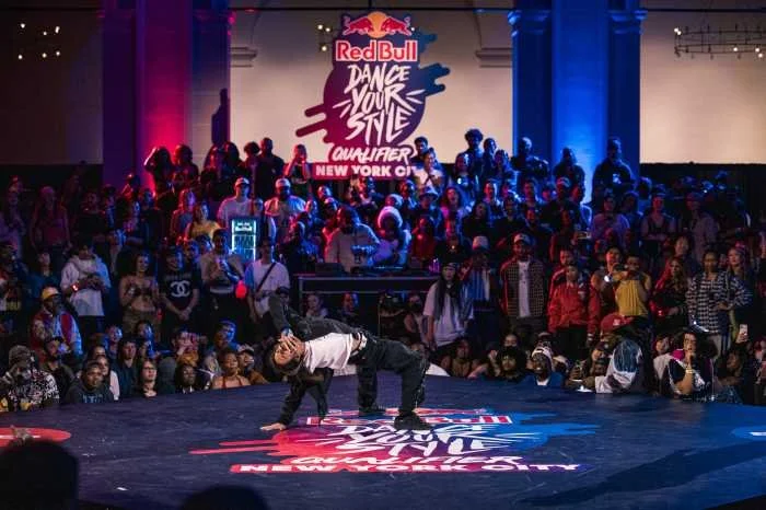 Bass-Boy-battling-in-the-main-event-Dance-Your-Style-Qualifier-at-the-Brooklyn-Museum-in-New-York-April-11th-2026-Ashley-Barker-_-Red-Bull-Content-Pool.jpg