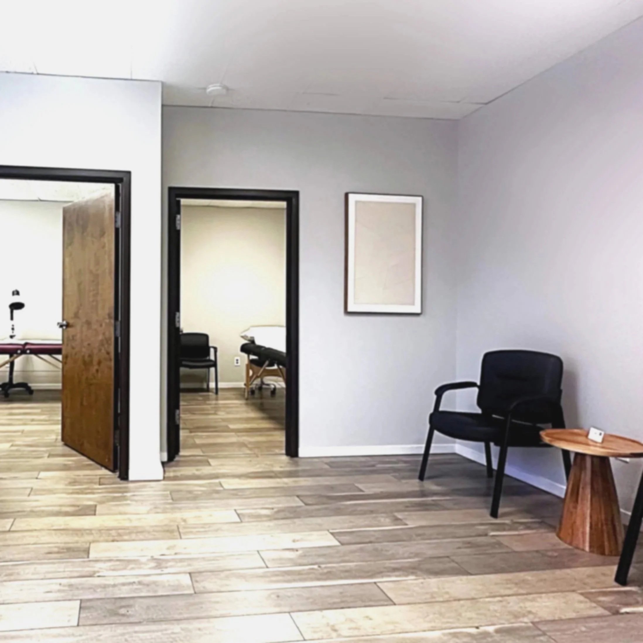 Acupuncture clinic reception area acupuncture near me clean modern nature theme