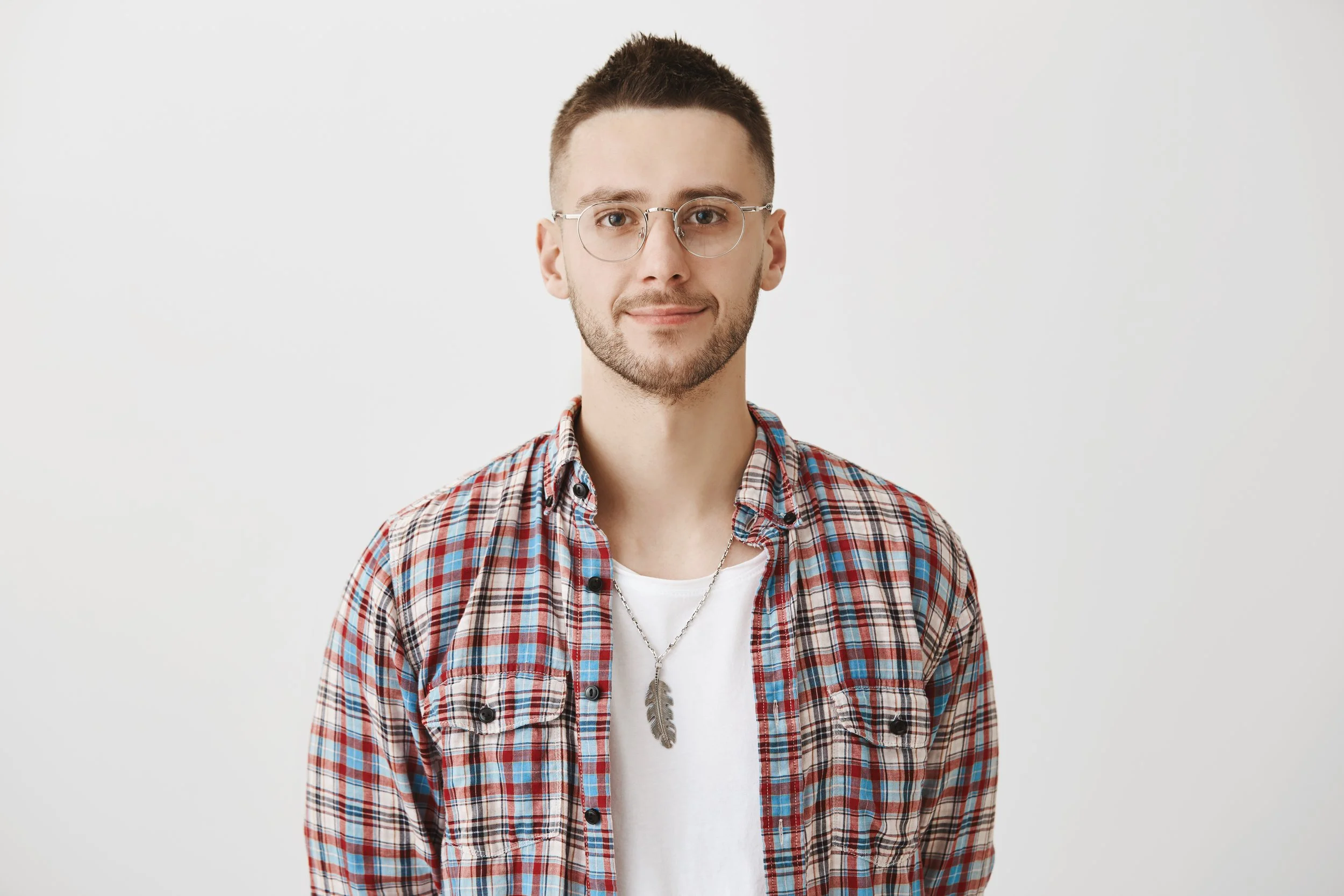 handsome-young-guy-with-glasses-posing.jpg