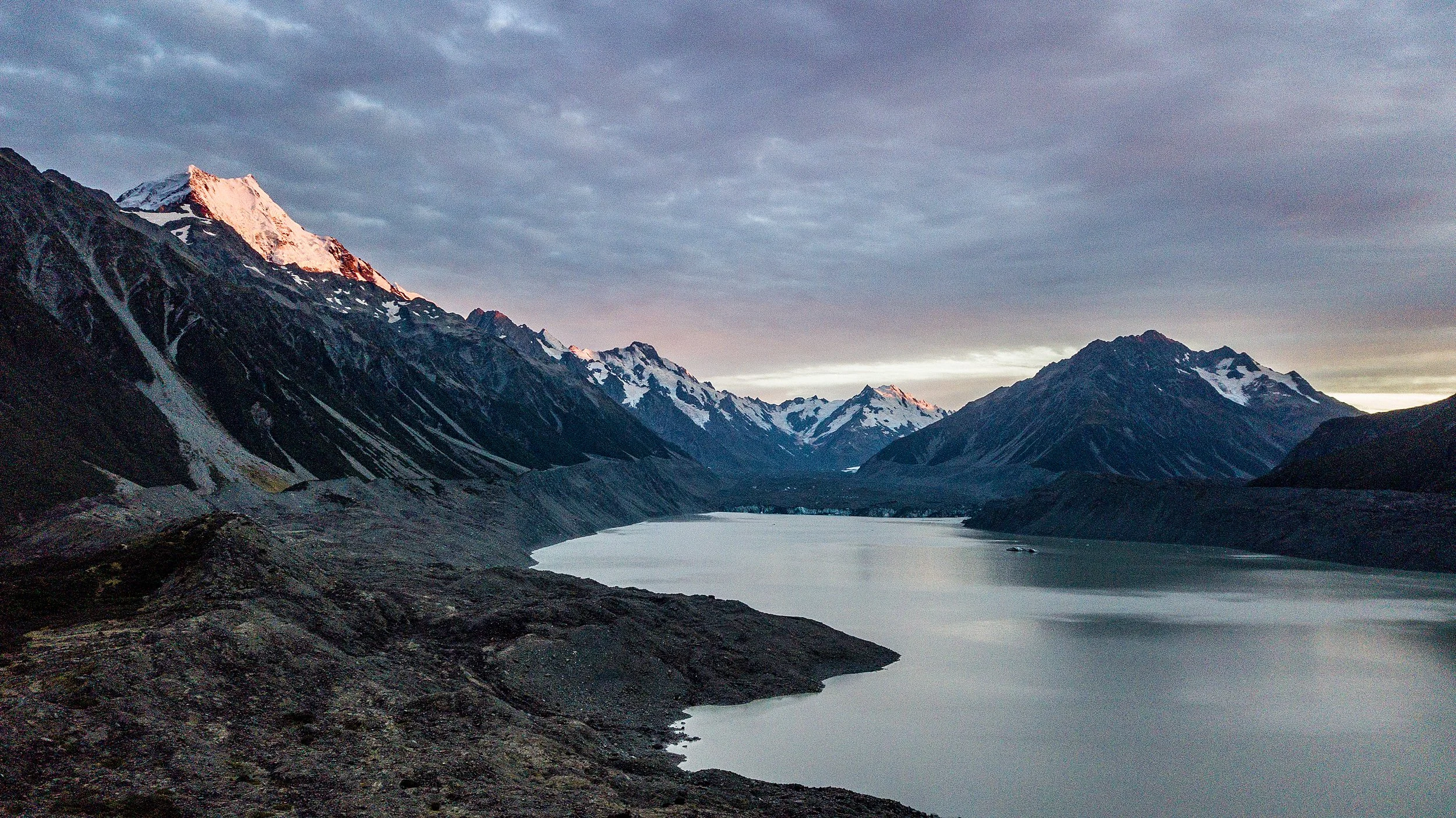 Aoraki Mount Cook, New Zealand 