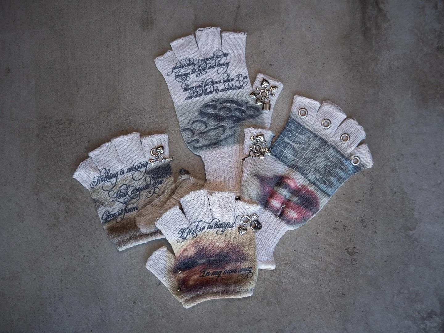 Ꮚ˚₊ some favorite gloves ౨\🦴꒱₊˚