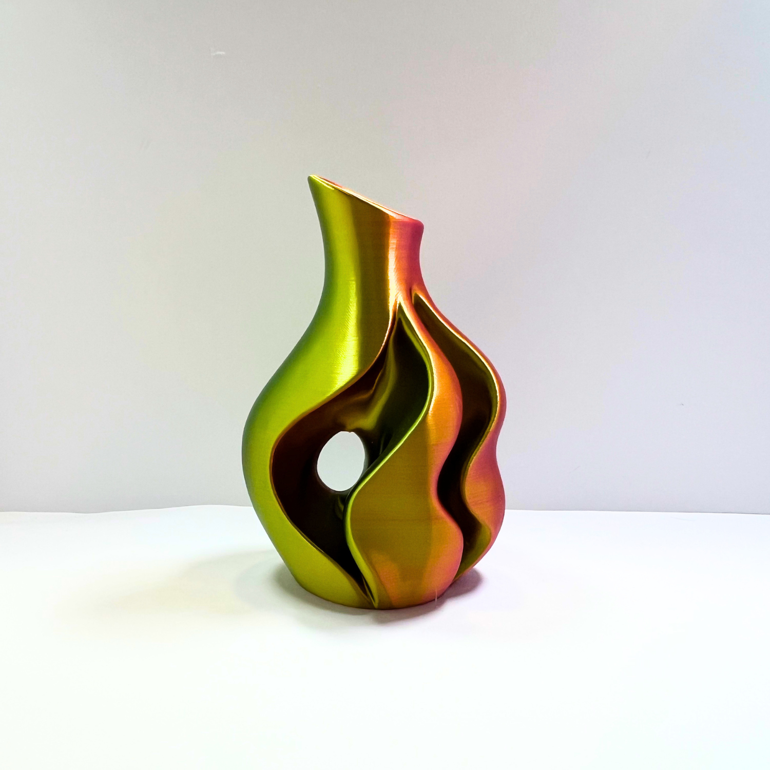 Whimsy Wave Vase-5.png