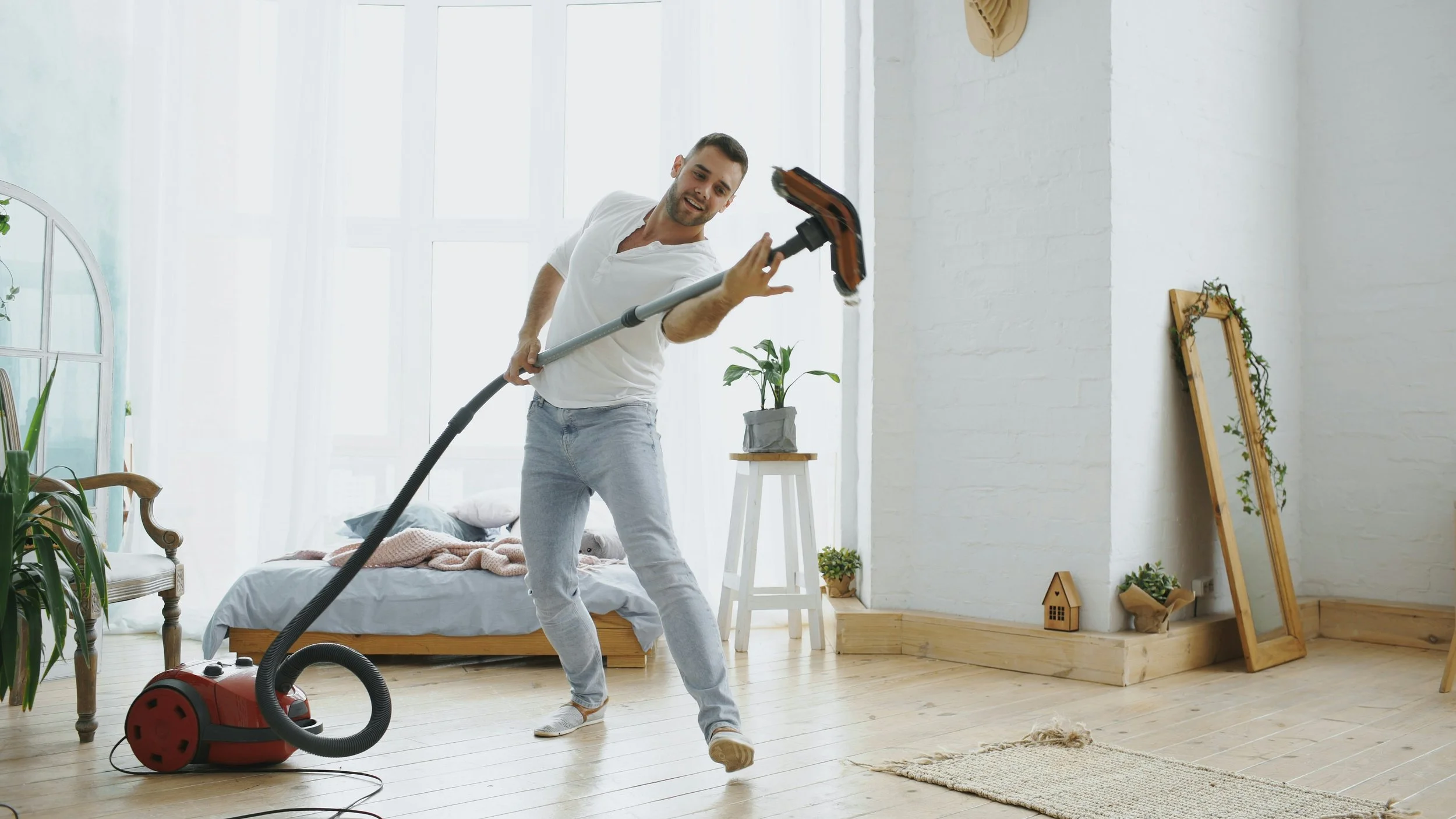 move-out cleaning services, end of lease cleaning, rental turnover cleaning, apartment move-out cleaning, deep cleaning before move-in, landlord cleaning service, tenant move-out cleaners, property turnover cleaning, vacancy cleaning company, post-move cleaning
