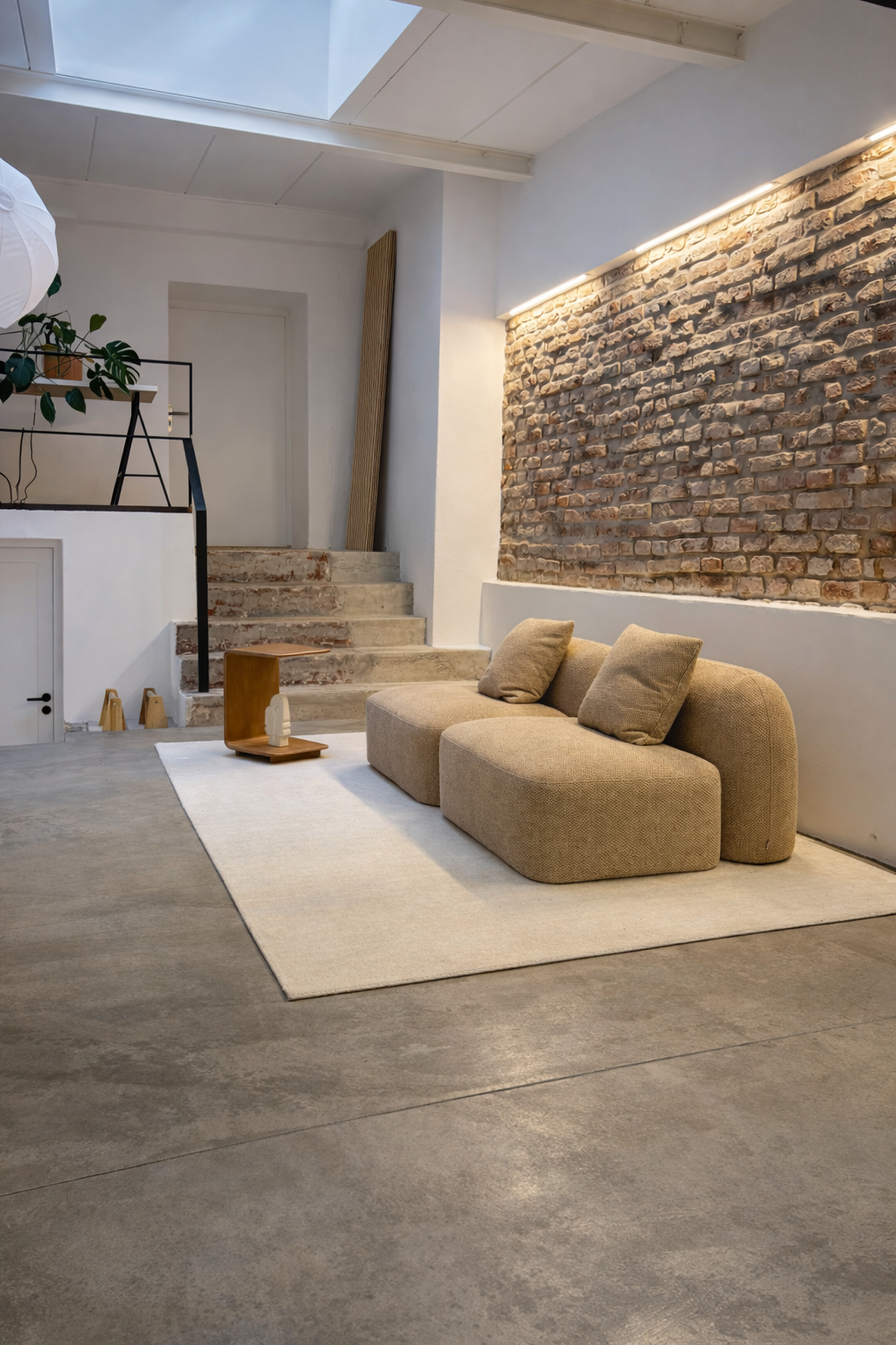 Lounge.PNG