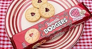 Jammie Dodgers Raspberry Cookies 140g