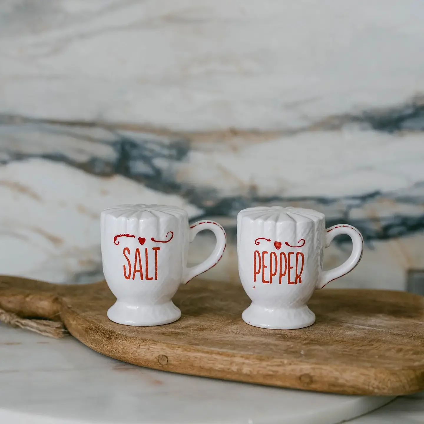 Ceramic Salt and Pepper Shaker Set