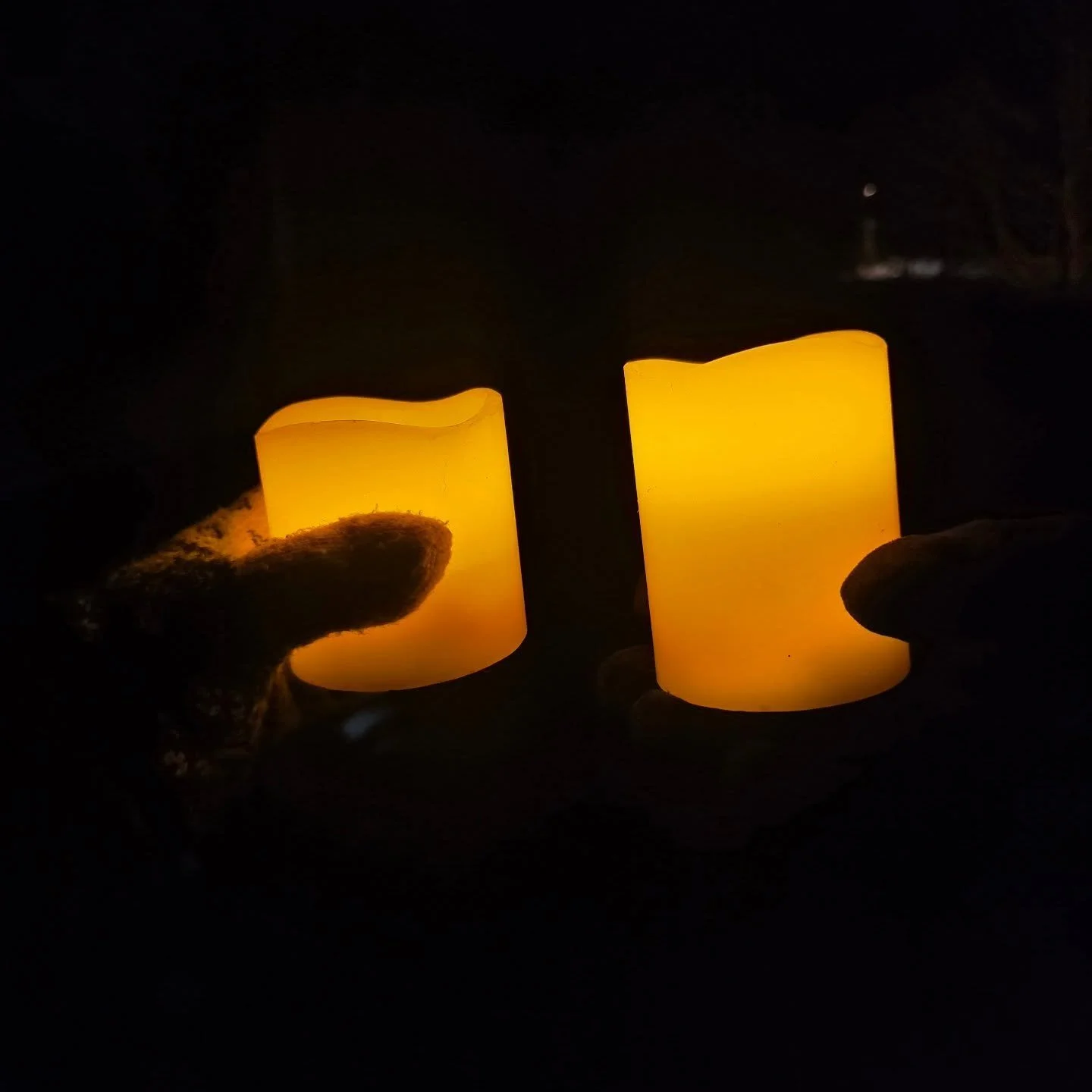 Rest in peace Alex and Renee.

May their sacrifices be brought to the hands of Justice. 

May their families live in grace and healing.

May all Minnesotans be held with courage and compassion.

Strength to all victims of an untrained, unrestrained, 