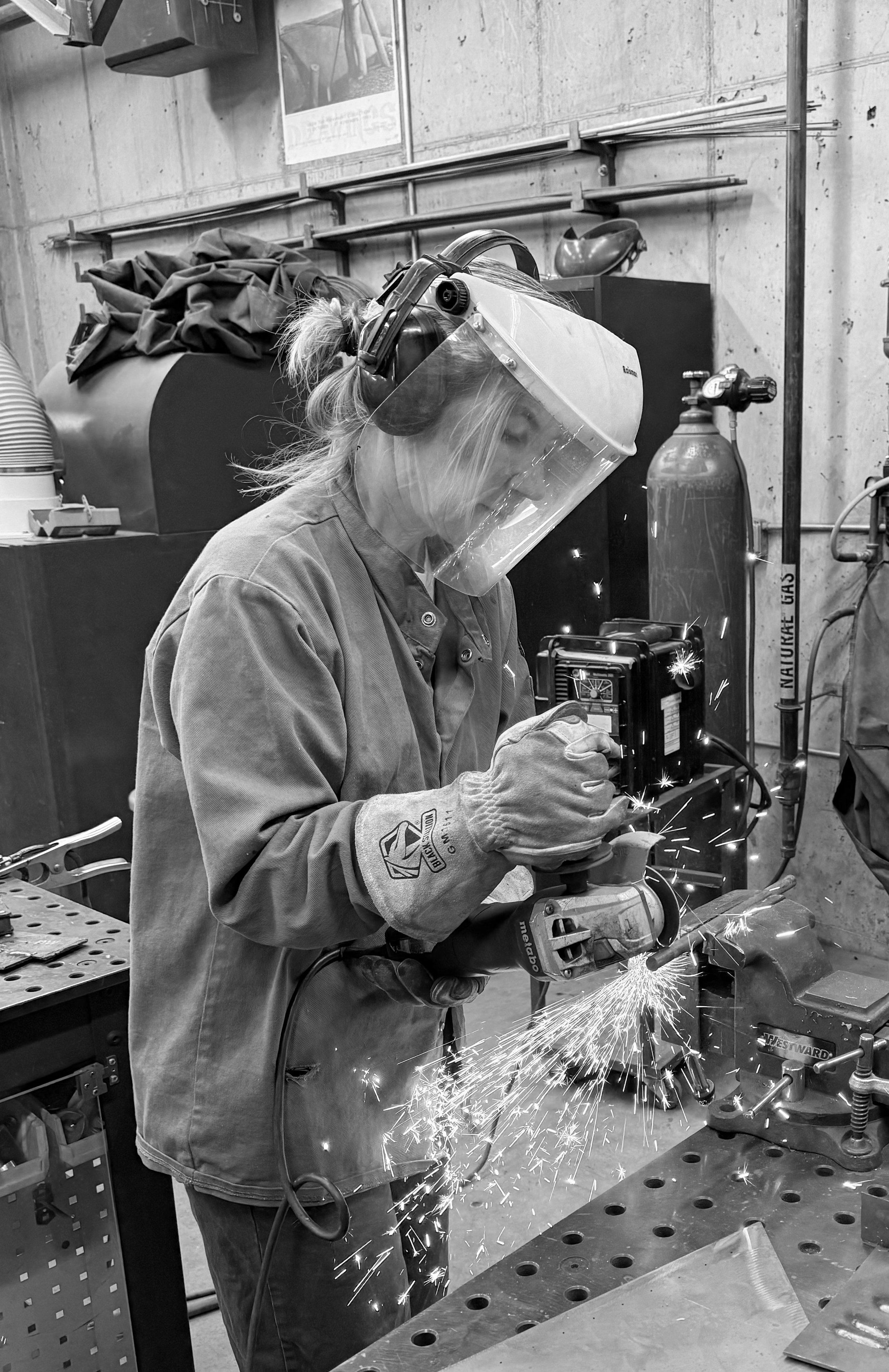 Artist Talk: Julia Scheuer: Deep Into Texture