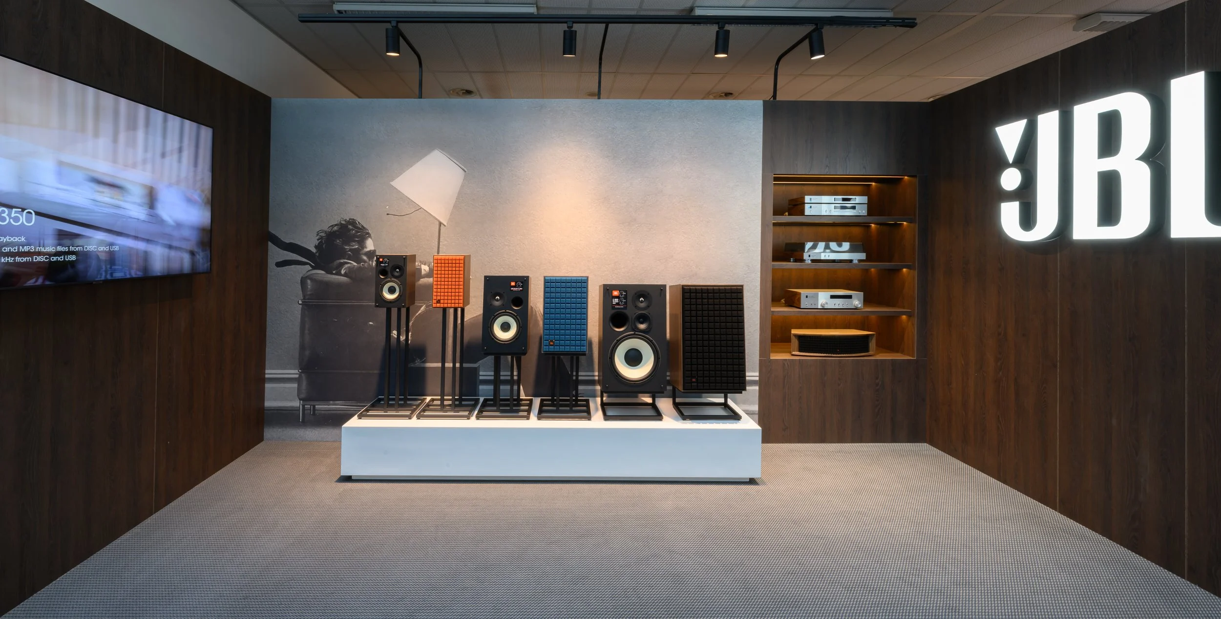 HARMAN HIEND 2025-076.jpg