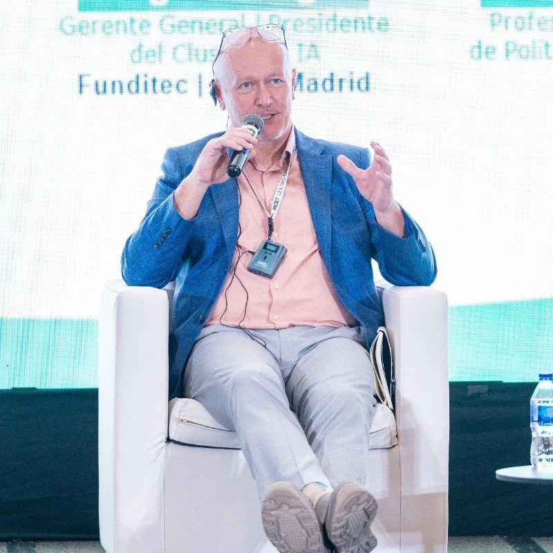 “If you’re a gardener and you do databases, there are obvious overlaps there.”