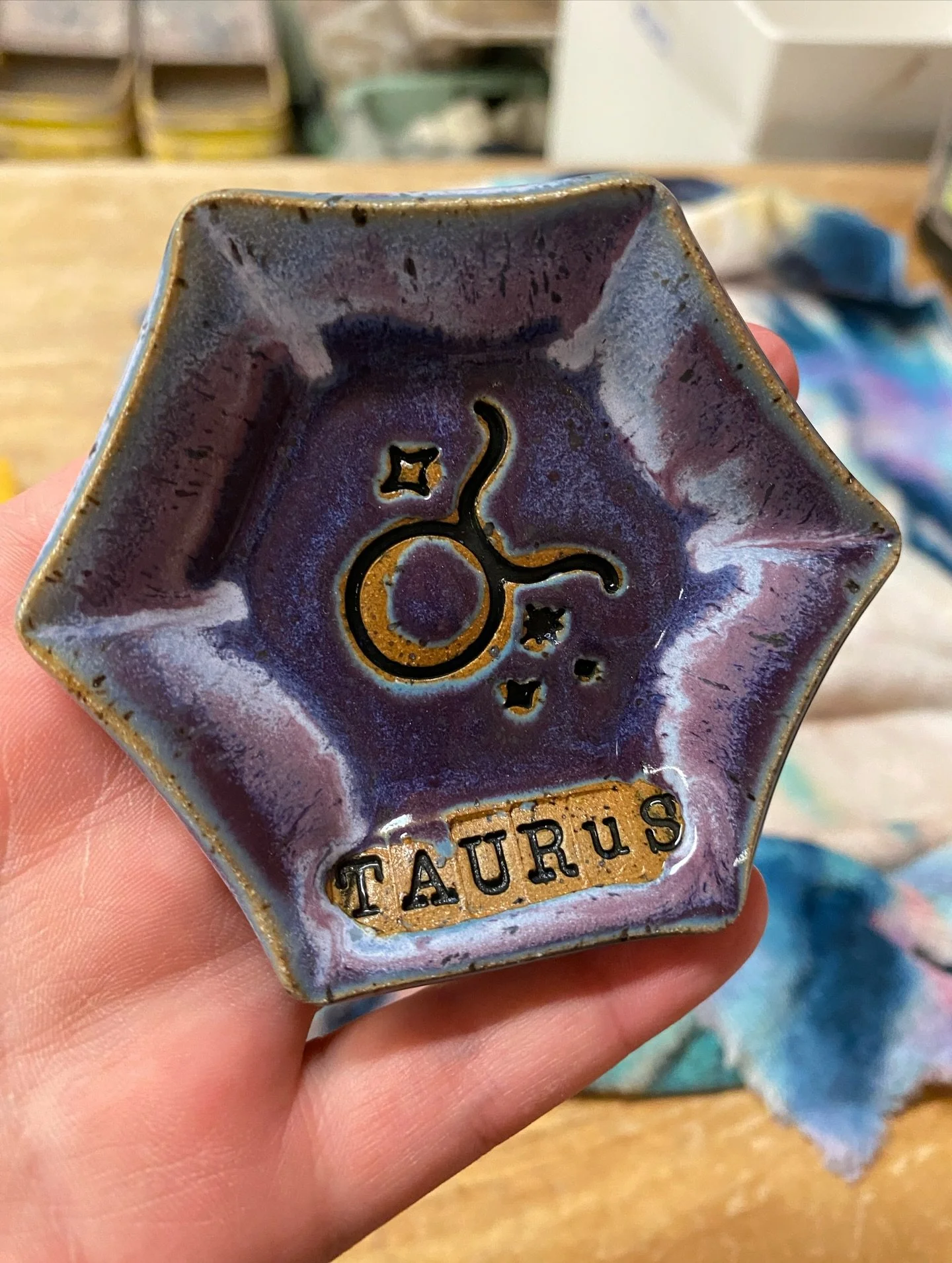 Astrological trinket dishes! Still working on the last few signs, but I&rsquo;ll have lots of these ready for the Witches Market! Used my handy dandy @gr.pottery.forms cuties set to make these! #potteryofinstagram #potteryforall #potterywitch #grpott