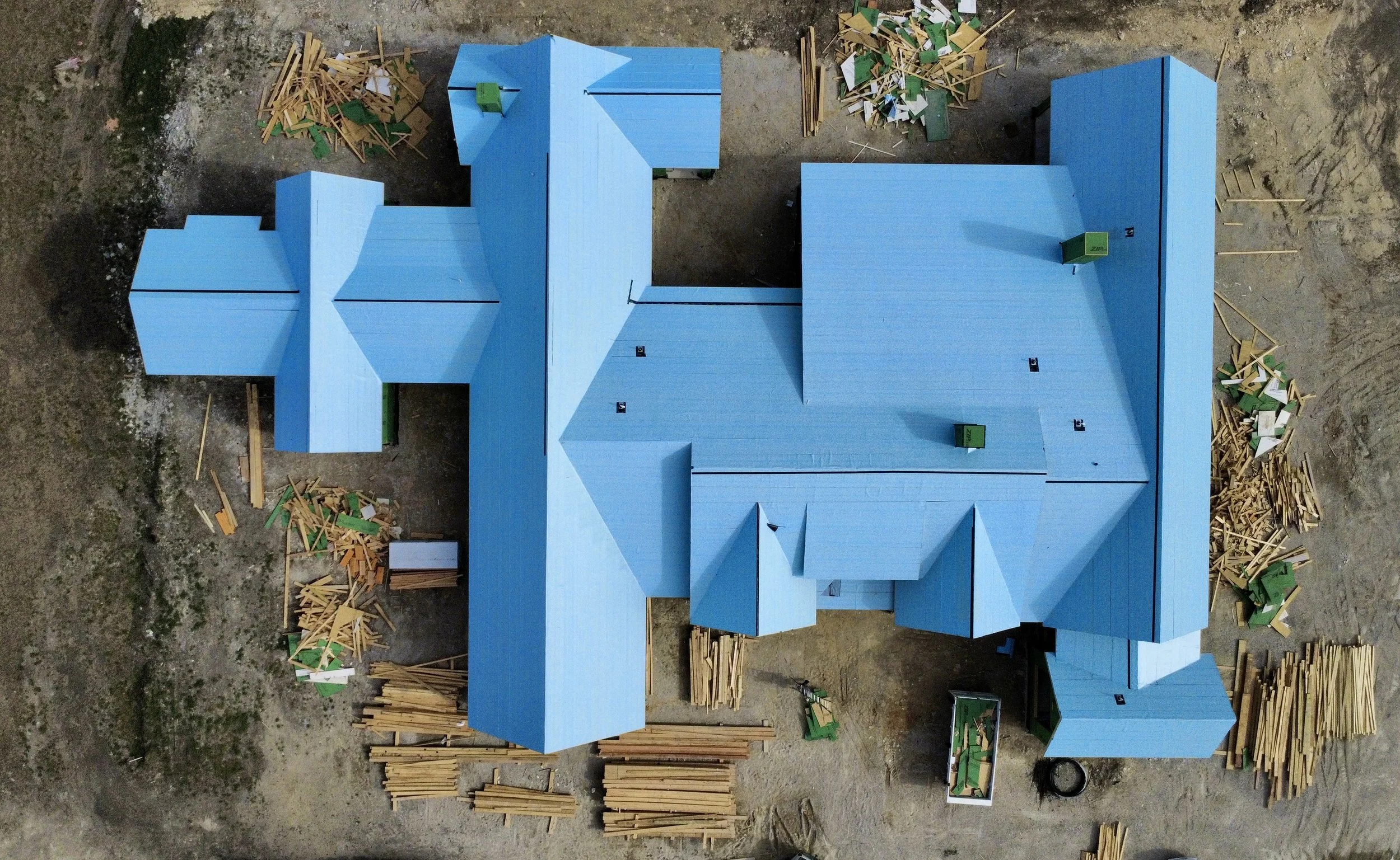 Custom new construction roof dry-in phase in Celina