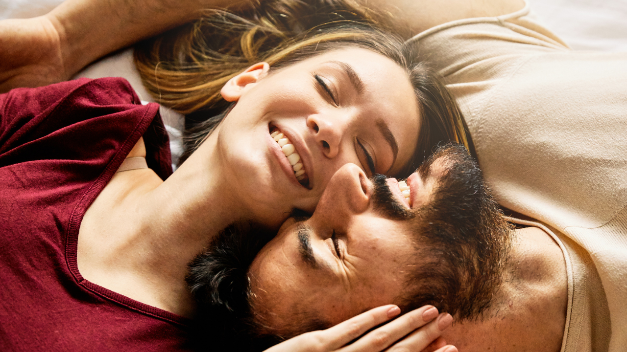 Dating and Relationships: The 10 Miracles That Happen When You Learn to Love Yourself