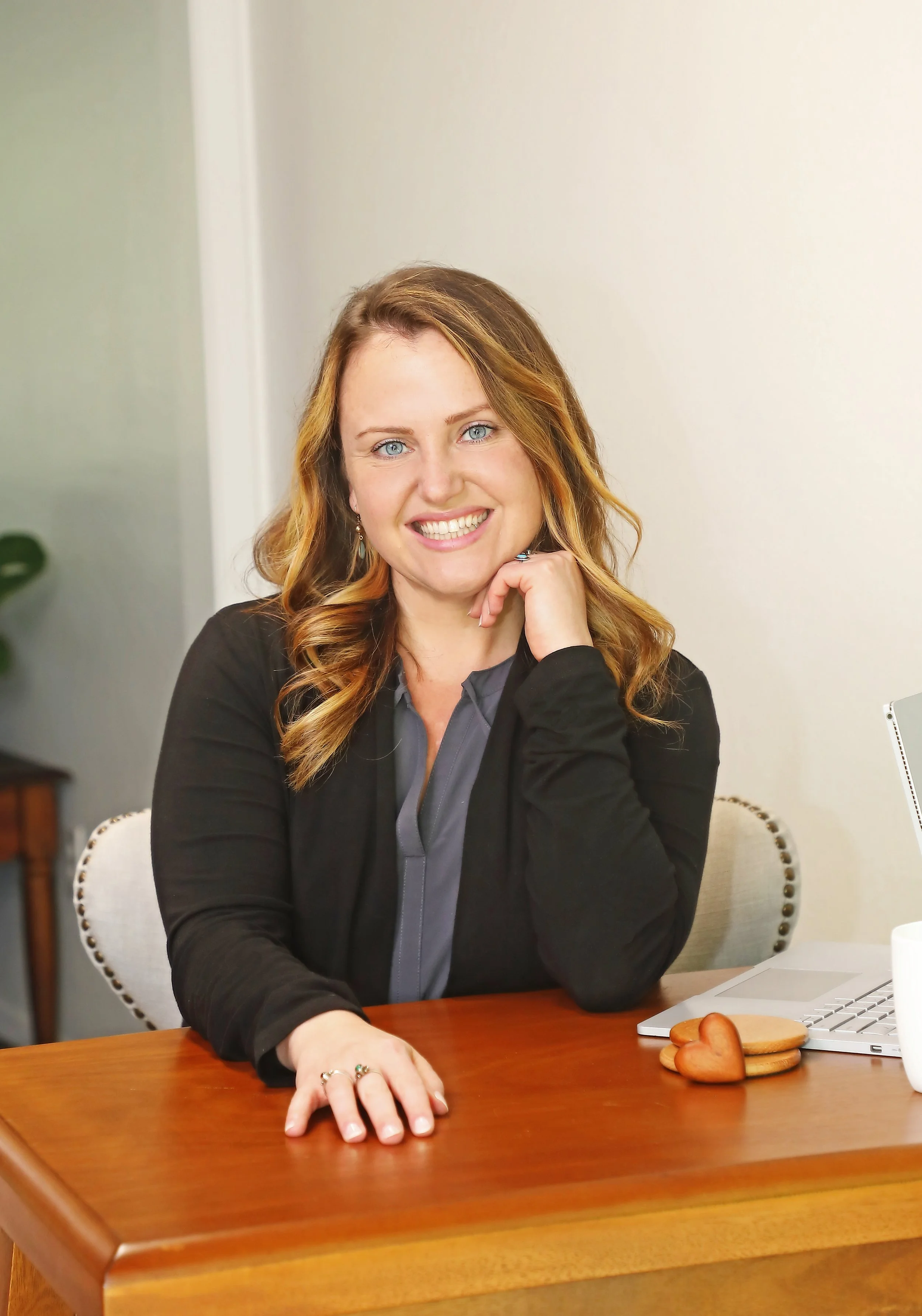 Dr. Sophia Godkin - The Happiness Doctor - Homepage Hero Image