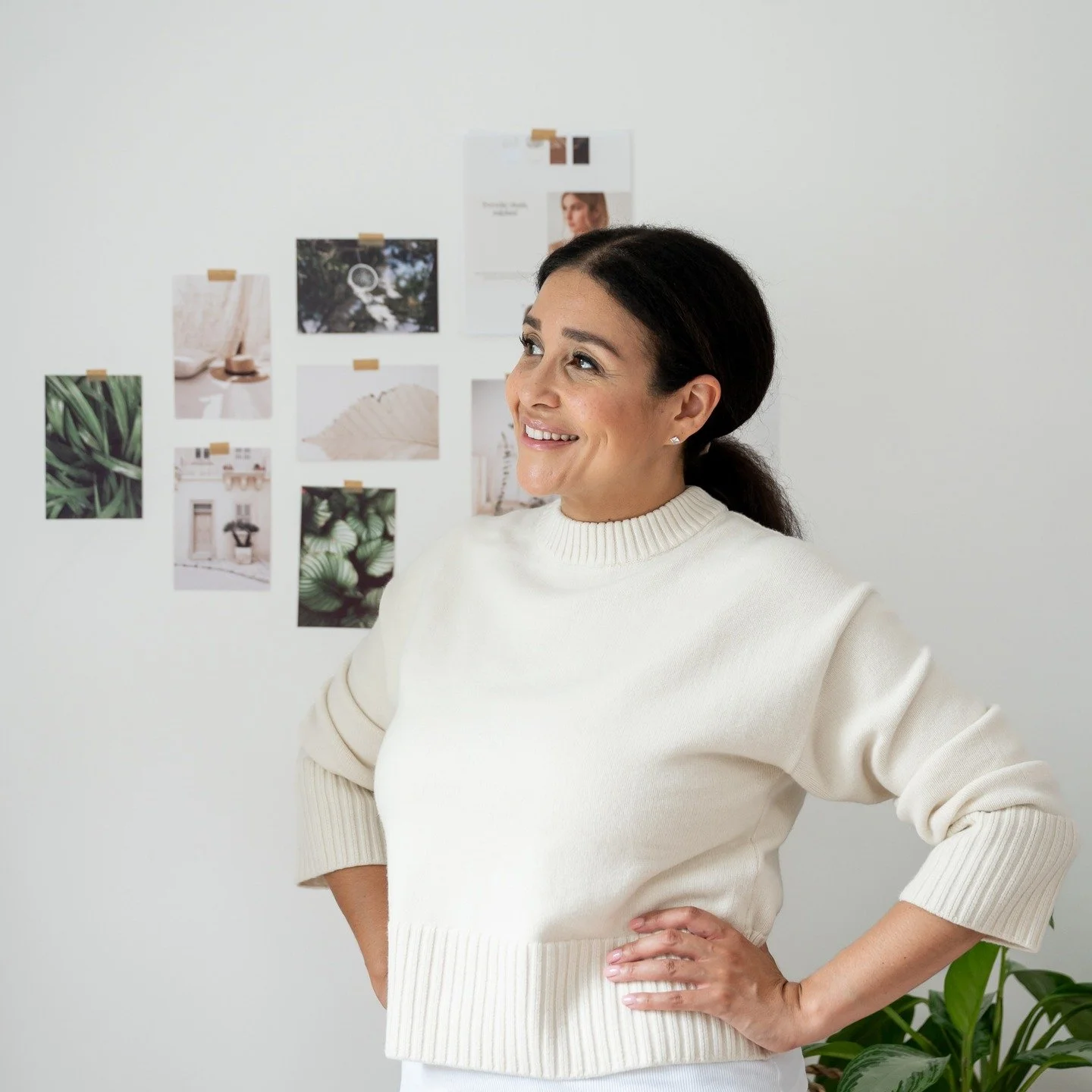 Hi, I’m Poppy Rose, founder of abenilane.com and a lifelong skincare devotee.
Abeni Lane began as a simple idea, to make skincare feel calm, intentional, and realistic for everyday life. No 10 step routines, no pressure, just small, grounding