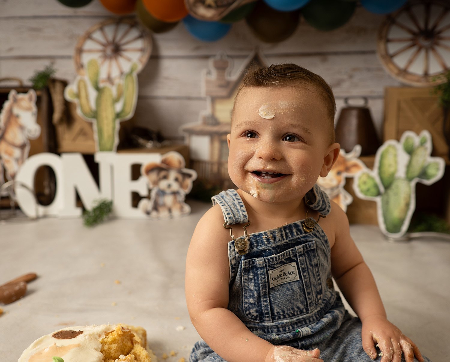 Hudson Cake Smash-7.jpg