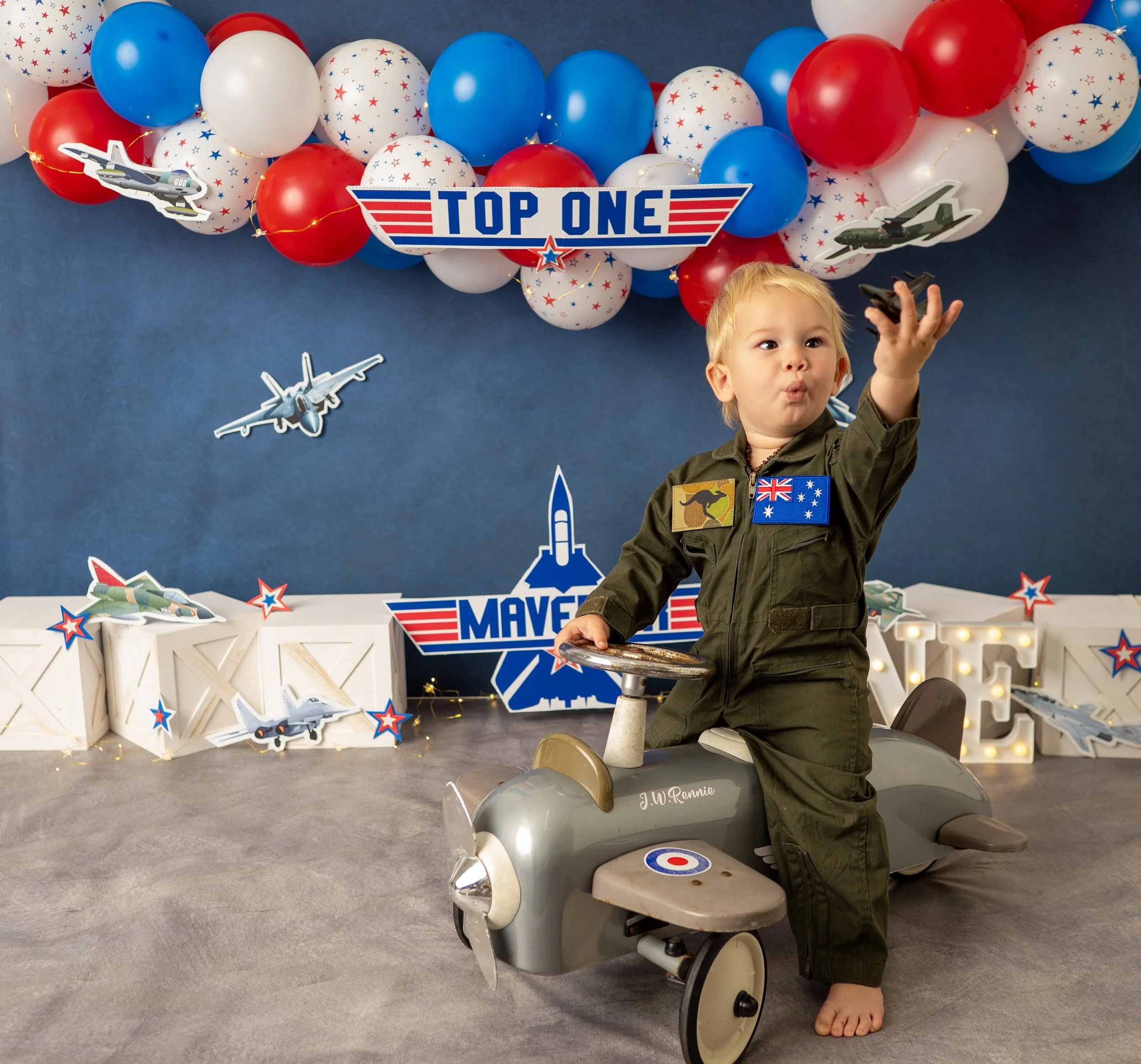 Mav's Cake Smash (5 of 37).JPG