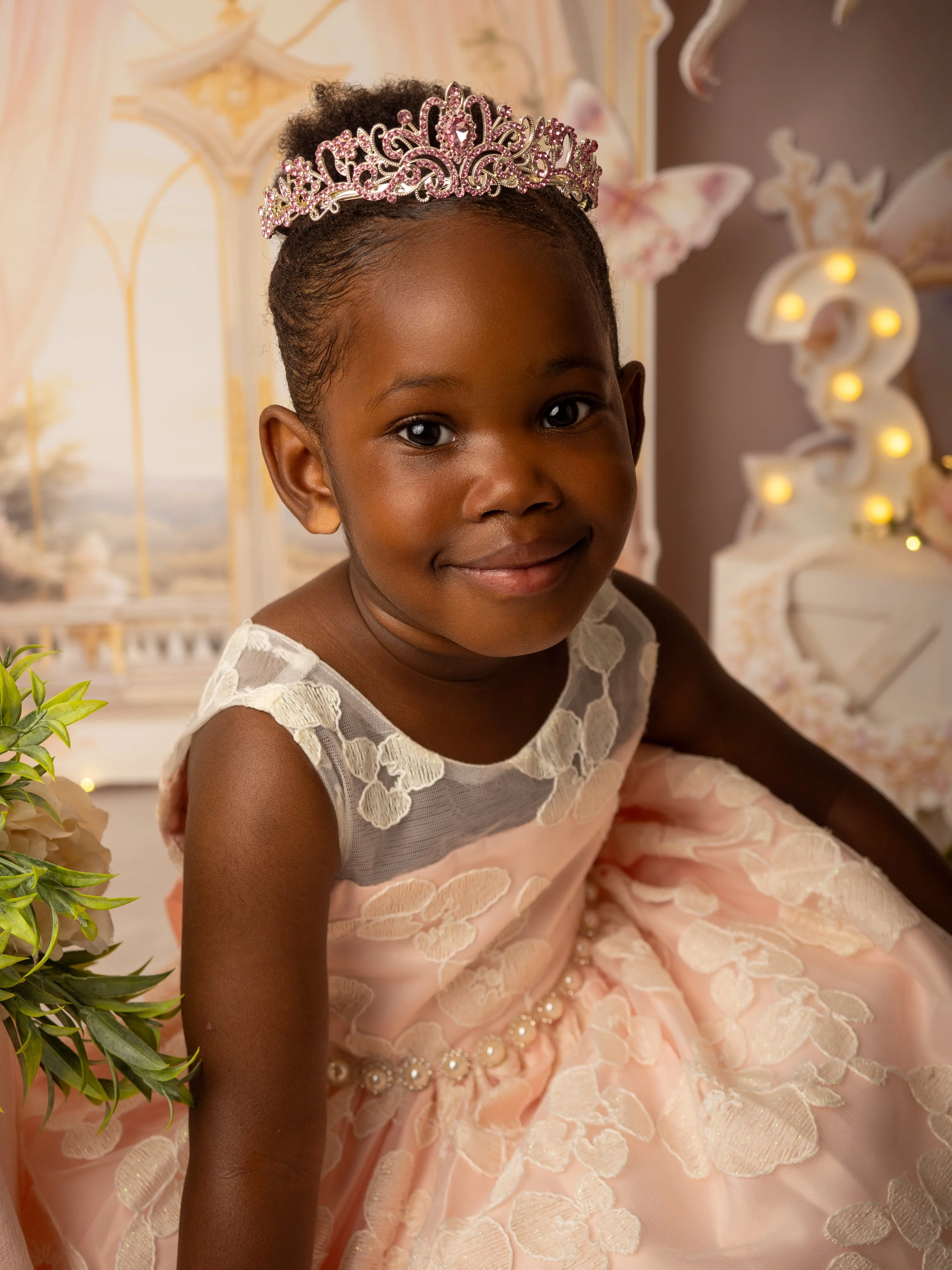 Cecelia Cake Smash-8.jpg