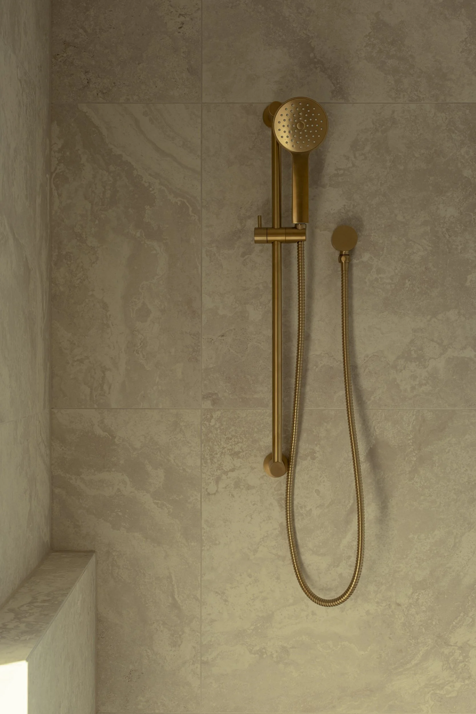 shower-kensington-gardens-brass-detail.jpg