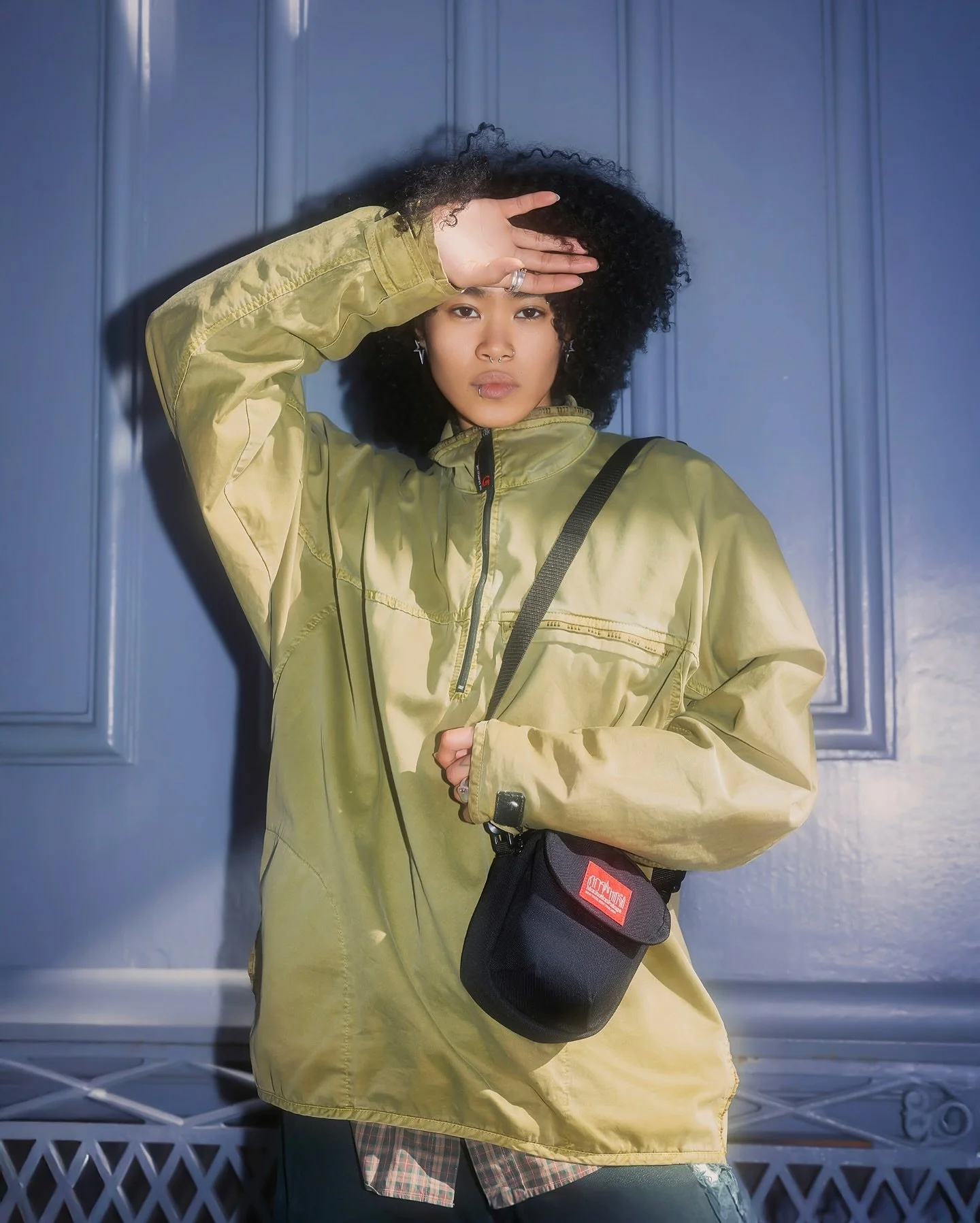 Manhattan Portage // Compact, durable, and made for the city pace. The Hudson Bag (SM) keeps your essentials close with multiple carry options and a water-resistant finish 🏃&zwj;♂️