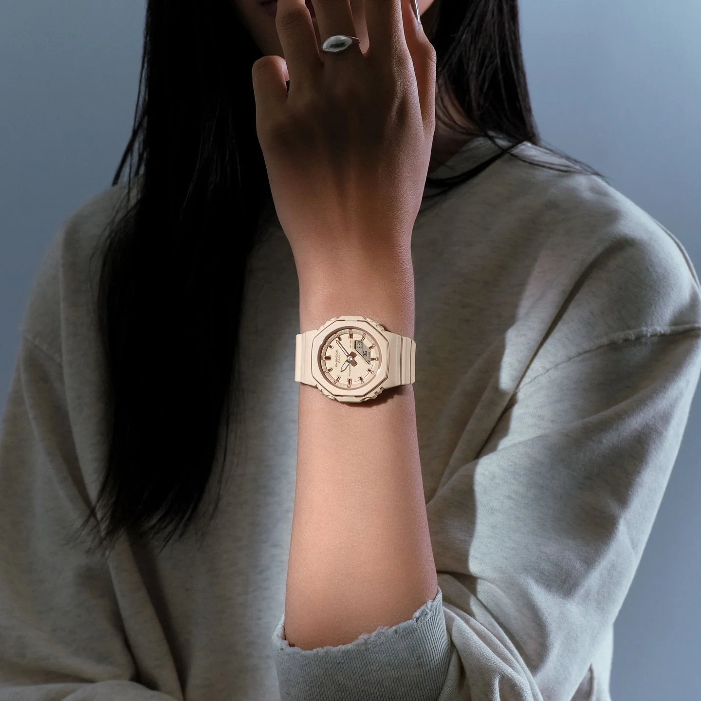 G-SHOCK // The new GMAP2110 stands out with its slim, sleek profile &mdash; all while delivering the same toughness and functionality you know and love from G-SHOCK. 

Available in three colour ways: Black, Beige Pink and White 🤍