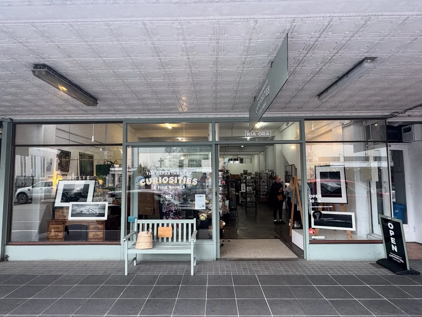 All set up for #fotofest_hawkes_bay @thedepartmentnapier