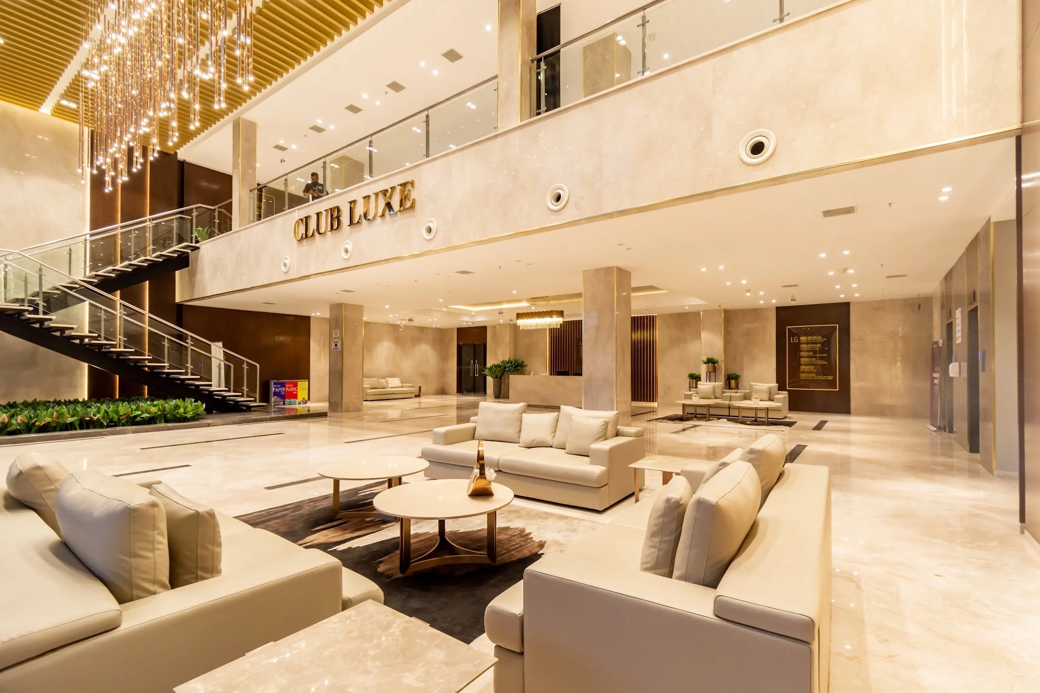 CLUB LUXE - RECEPTION -8.jpg