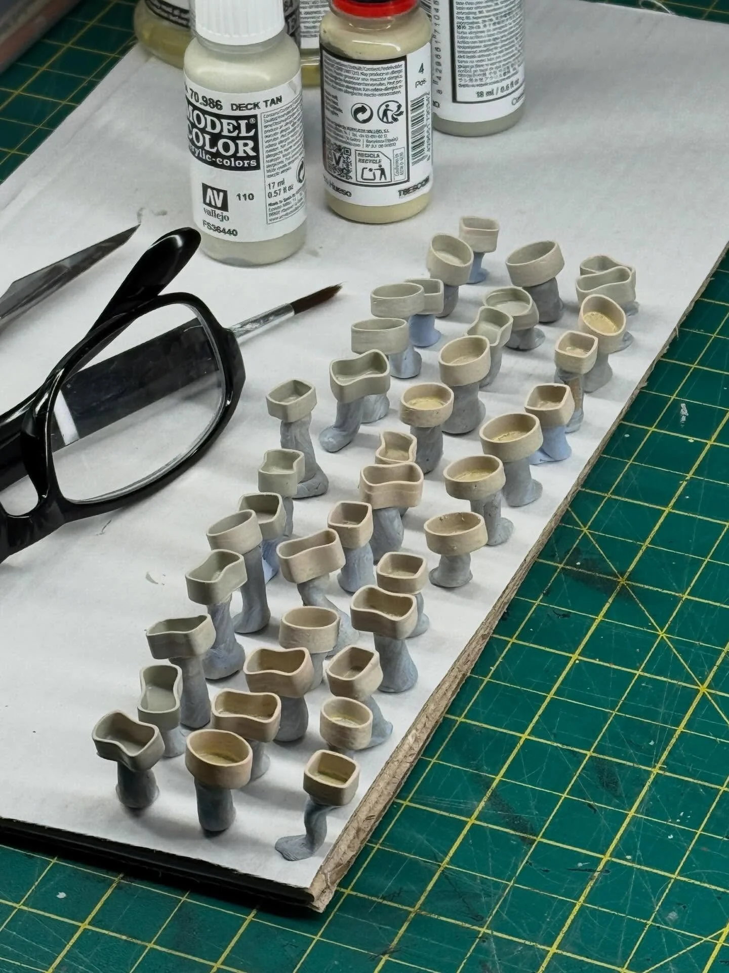 Working on tiny saggars