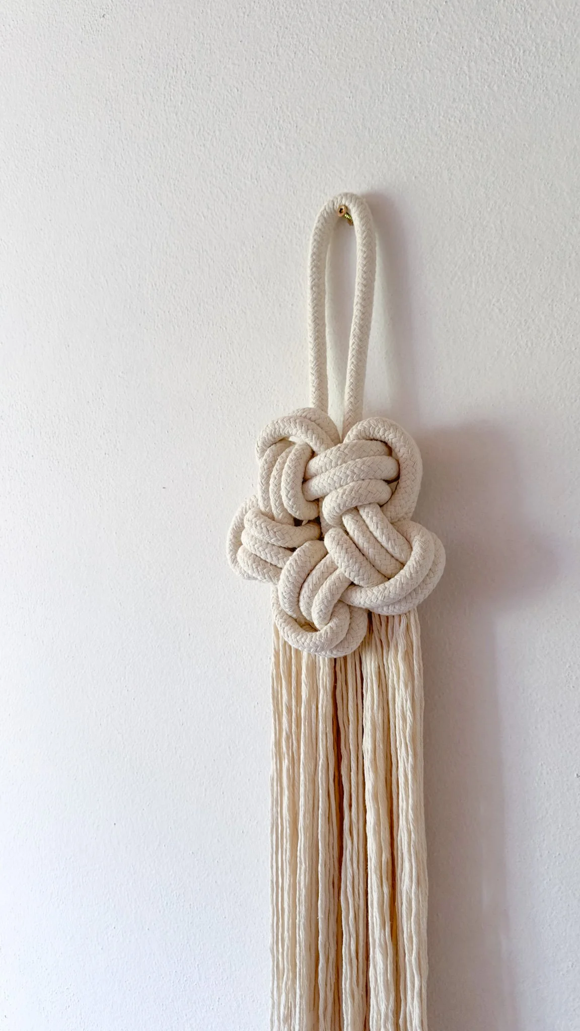 detail picture of Start knot sculpture in braided cotton | Ana Salazar Atelier.JPG