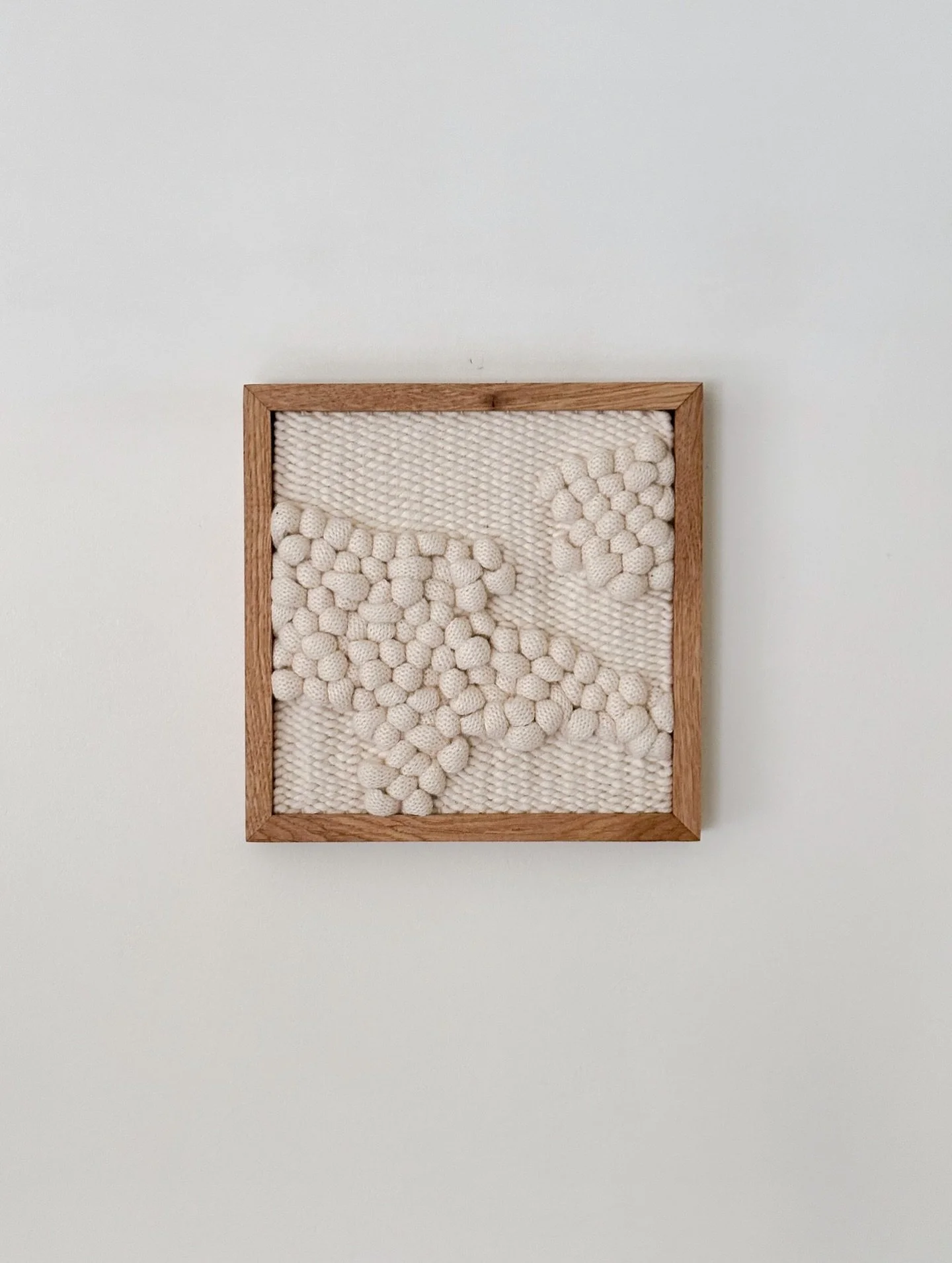 &ldquo;Can you double warp on these frames?&rdquo; 🧐

A client asked this recently, and instead of just saying &ldquo;yes,&rdquo; I wanted to show you what that actually looks like. I spent some time in the studio experimenting, and this small piece