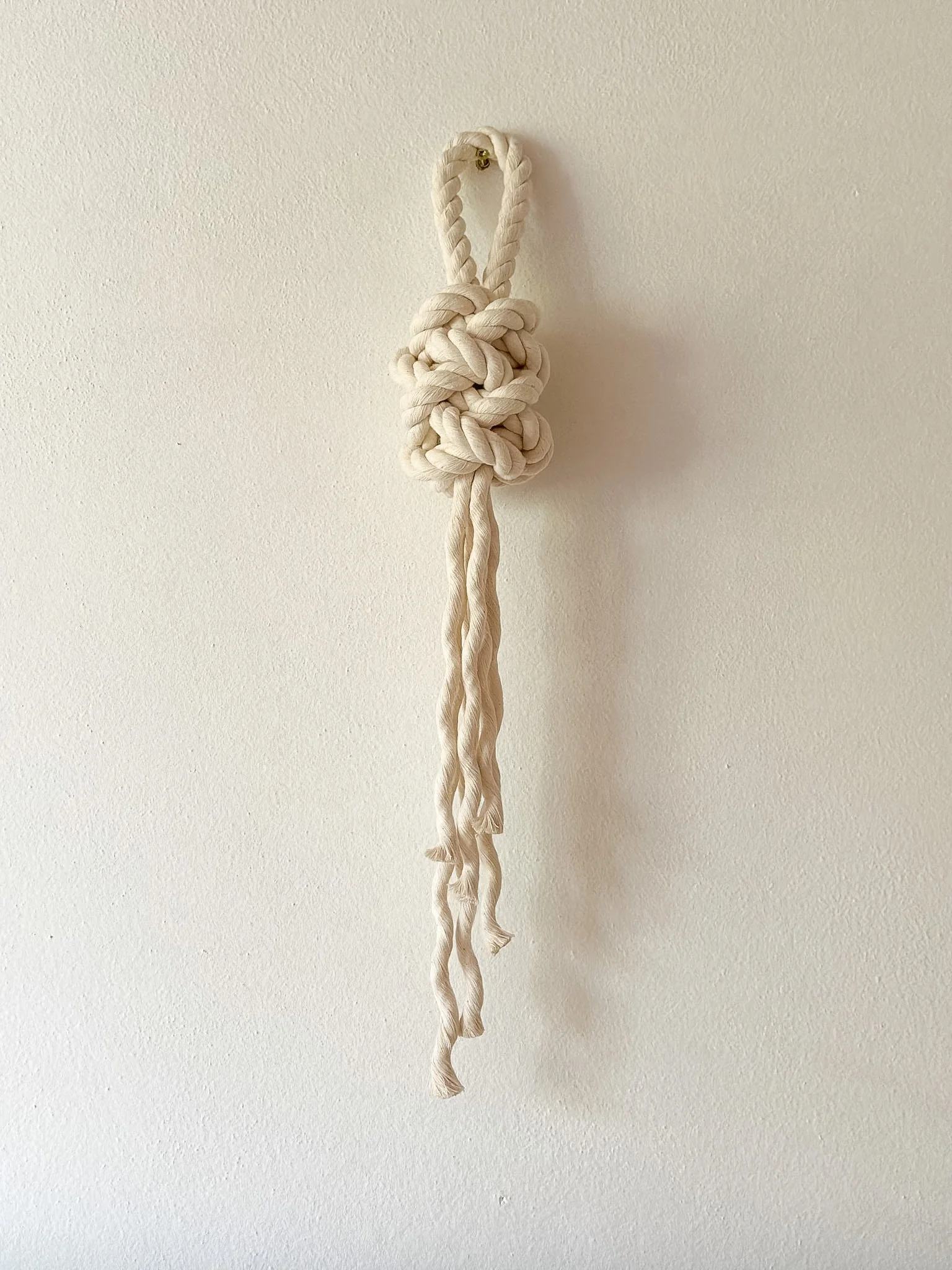 large sculptural Gaucho knot | Ana Salazar Atelier.jpg