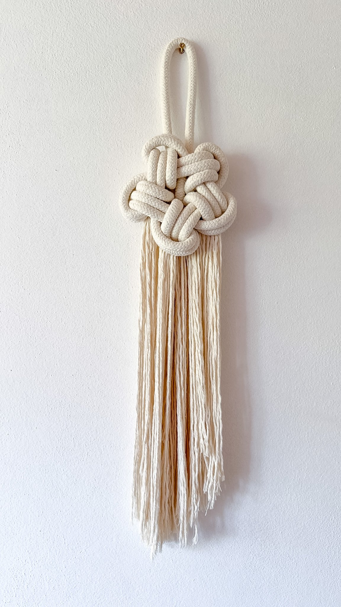 Start knot sculpture in braided cotton | Ana Salazar Atelier.JPG