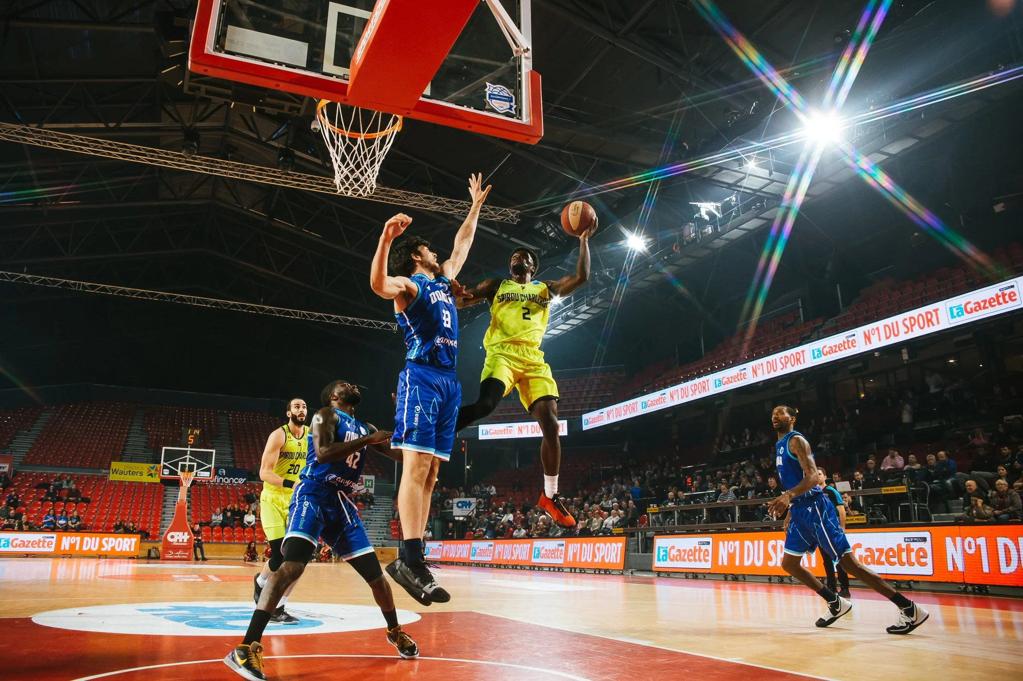 Spirou - Donar-4.jpg