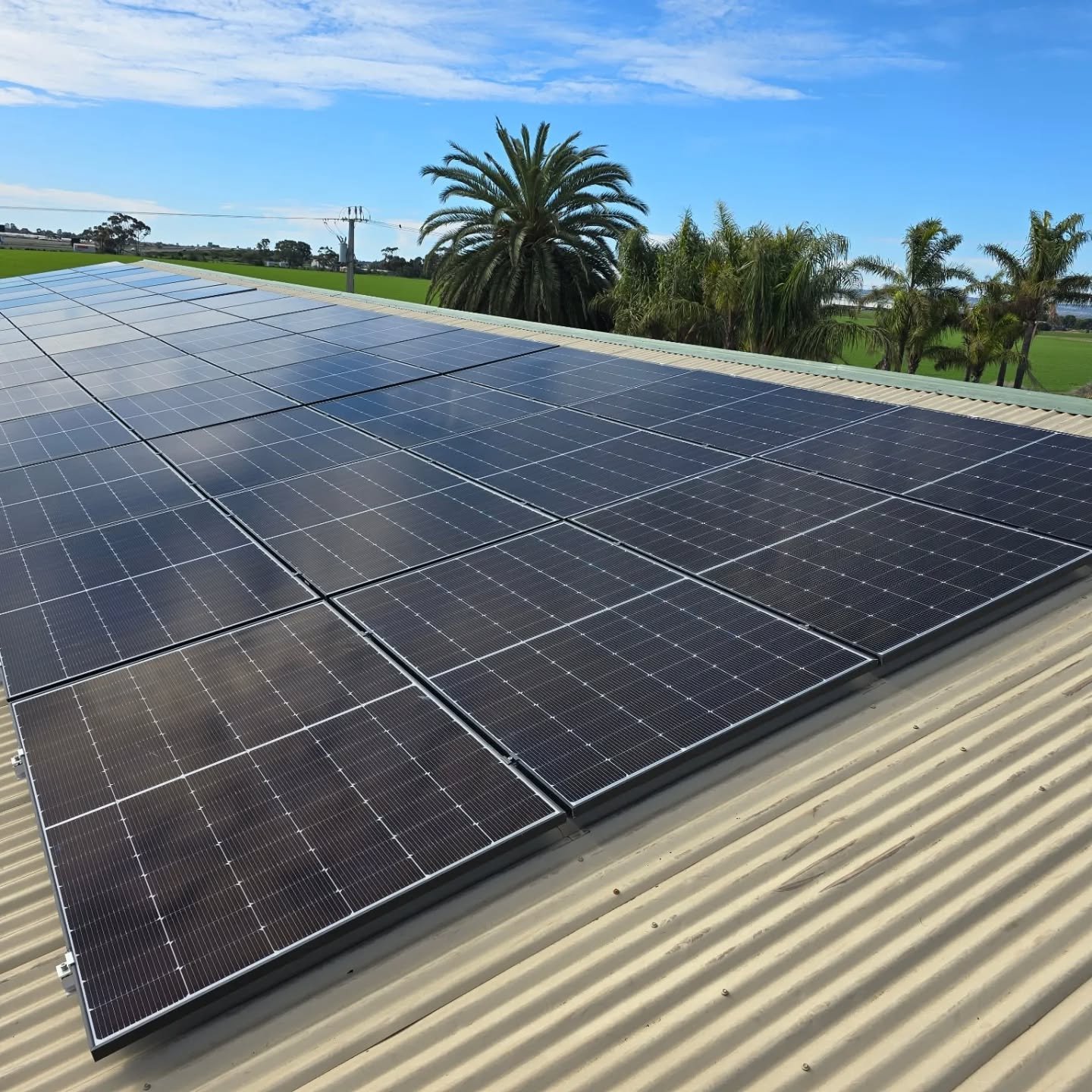 With the cost of living rising solar is an excellent 
solution to lowering your electricity bill. And by adding a battery you gain more control over the excess power generated through the panels. You can use that stored power once the sun goes down f