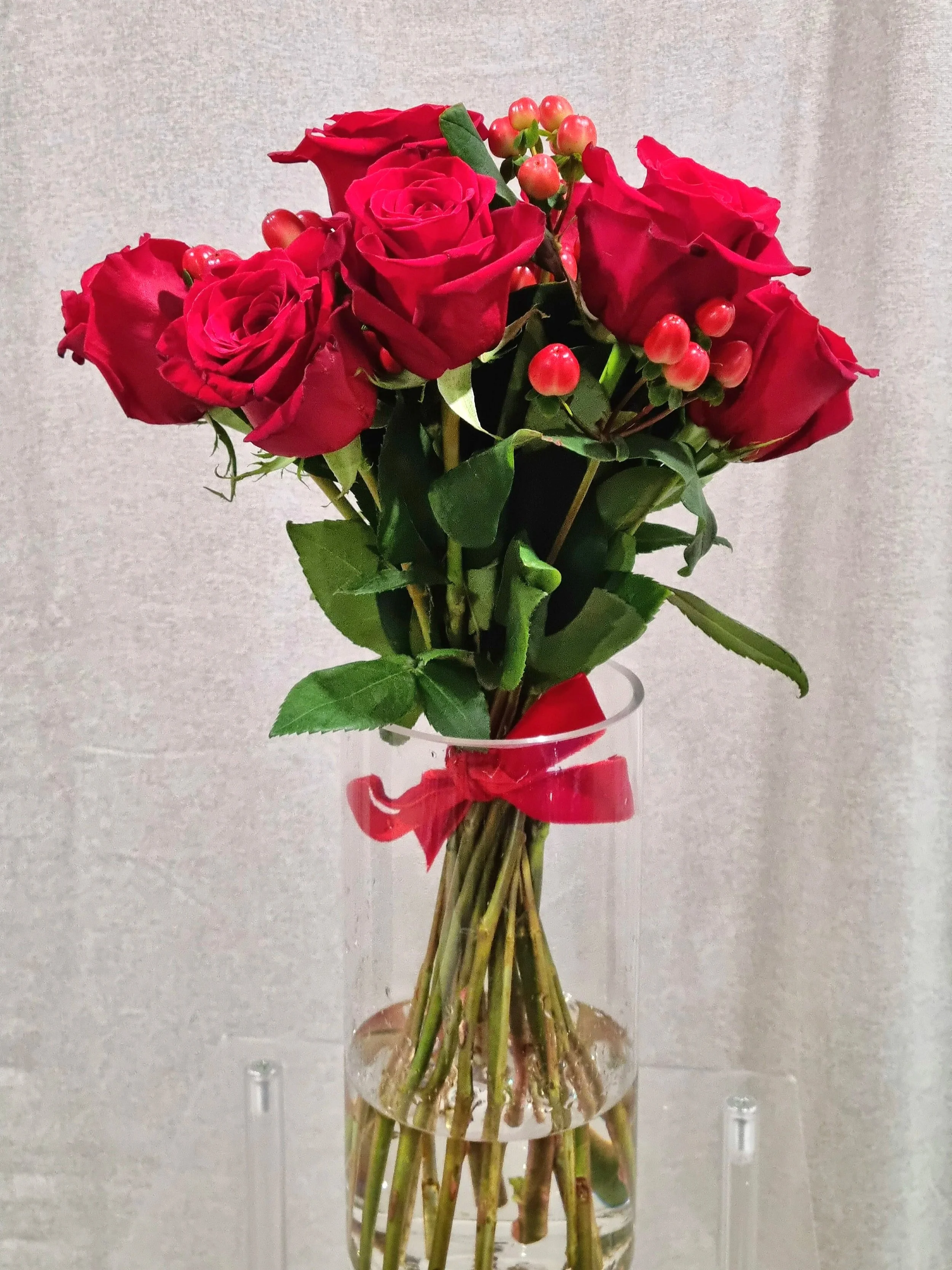 bouquet of red roses online delivery Springfield and Brisbane