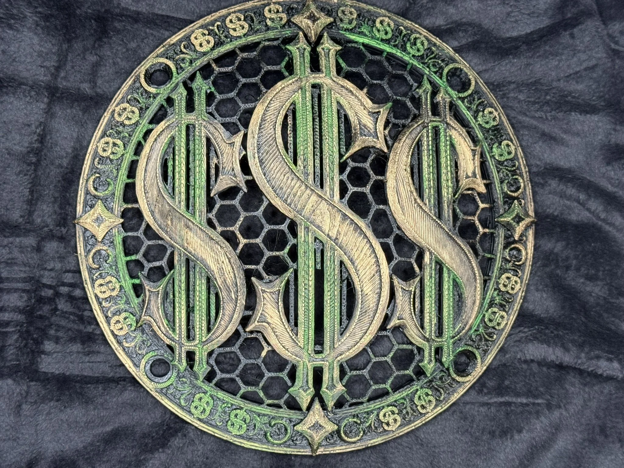 Thr3 Money custom car speaker grill, size 8 inch subwoofer, individual, green and gold.