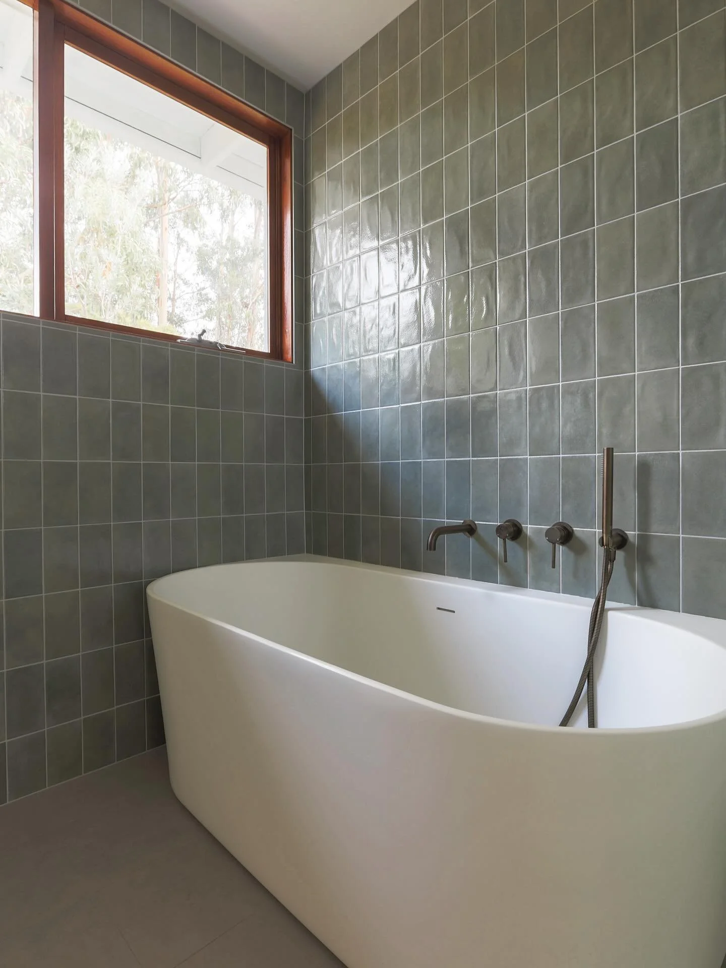 BEFORE &amp; AFTER 

The bathroom at our Willora House was ready for a serious refresh&mdash;it hadn&rsquo;t been touched since it was built in 1968. We stripped it right back, even replacing the ceiling. A new timber window, updated plumbing, and fr