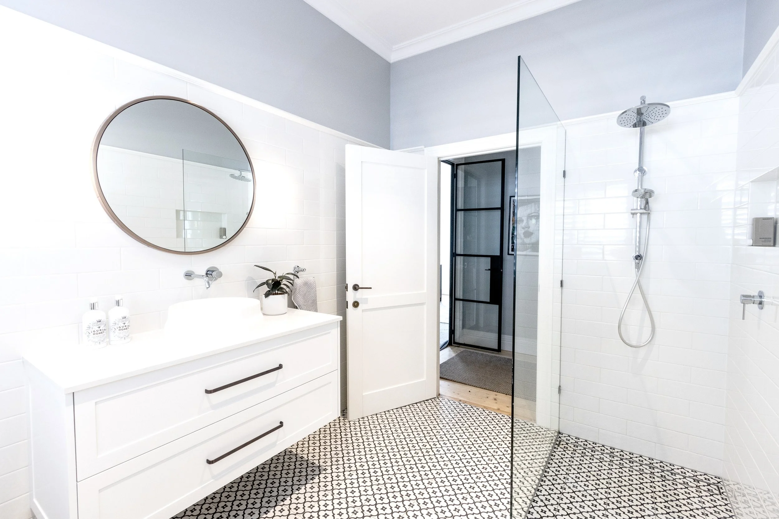 bathroom-2.jpg