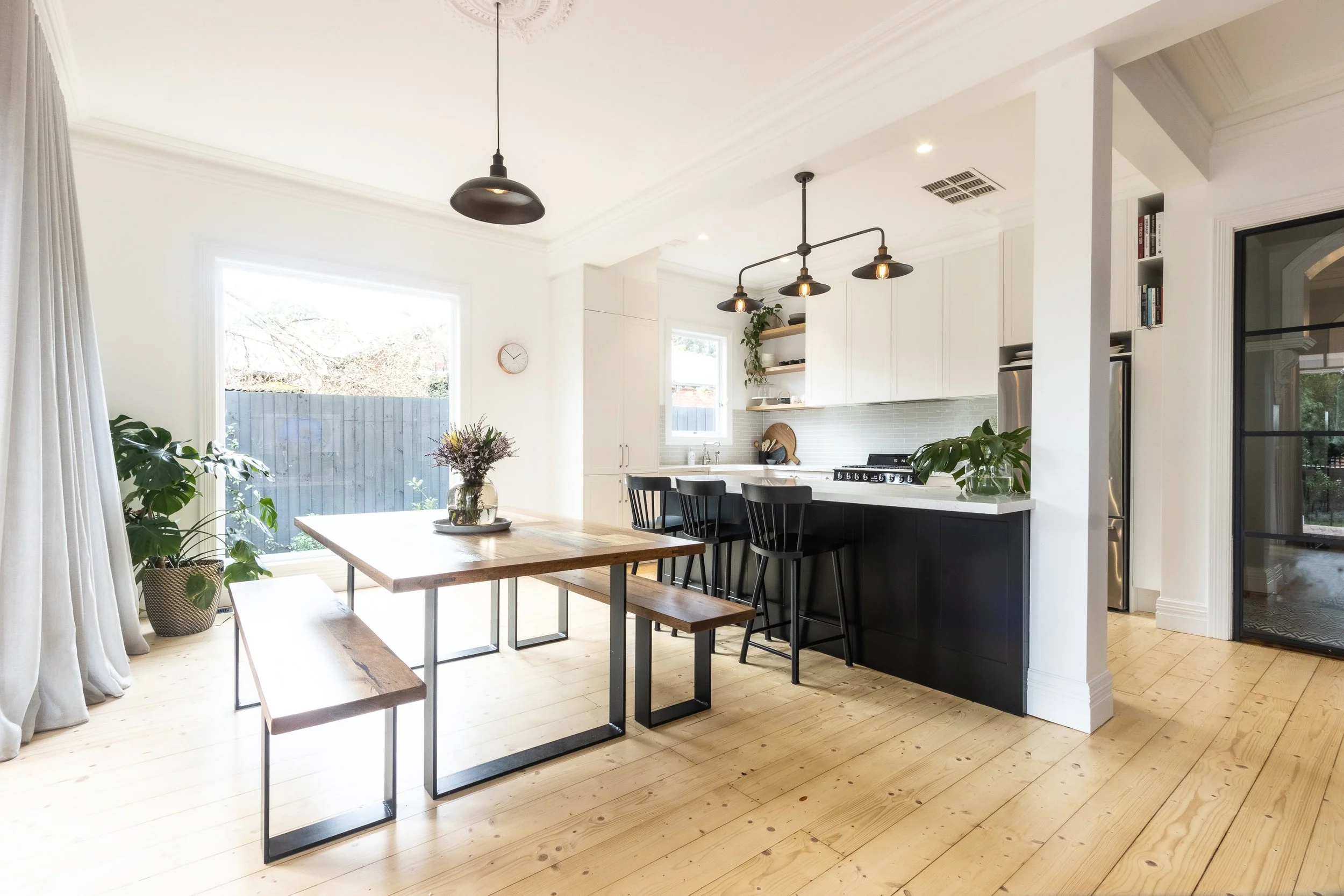 kitchen-1.jpg