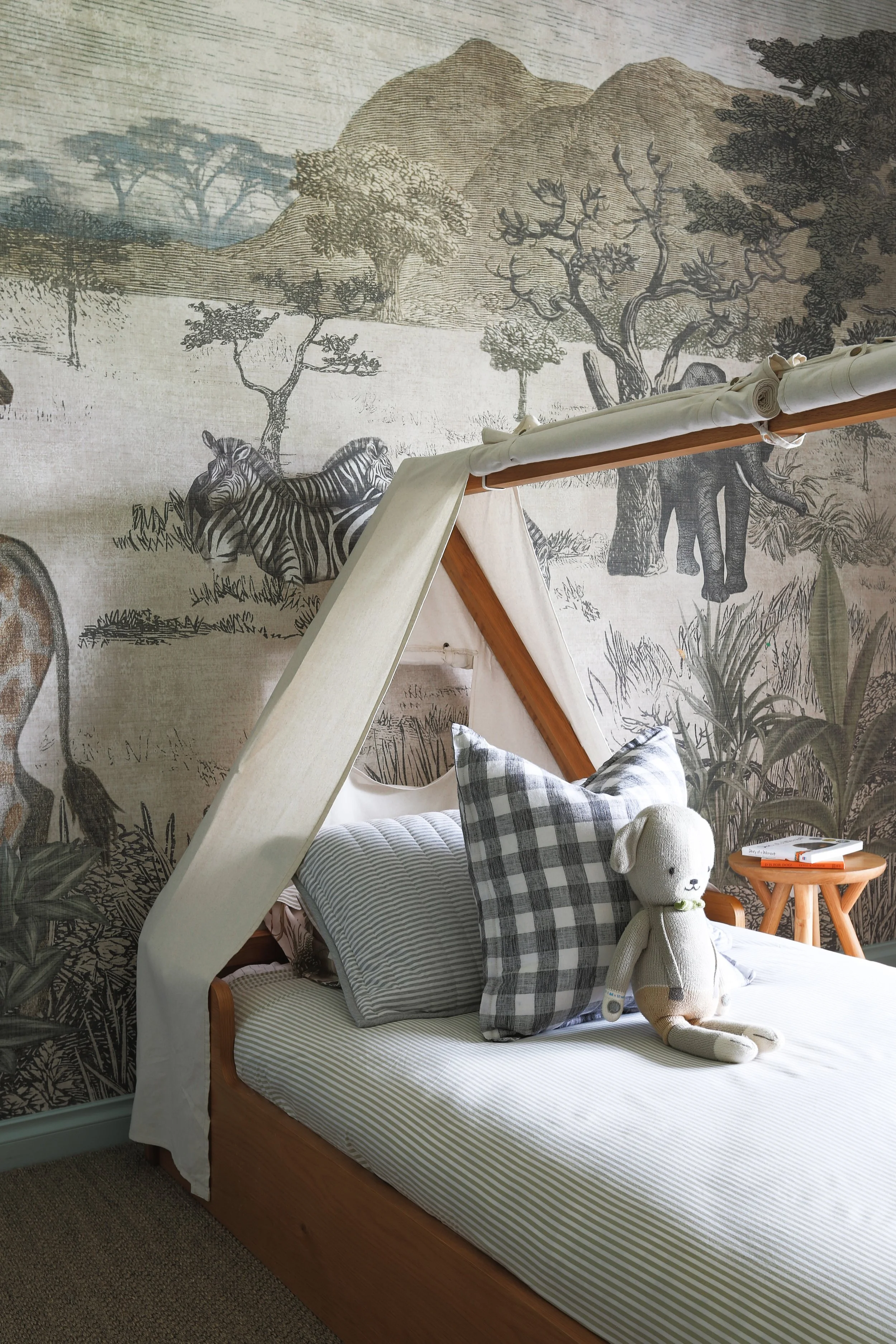 Jamie Room-722.jpg