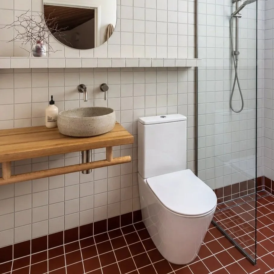 bathroom-2.jpg