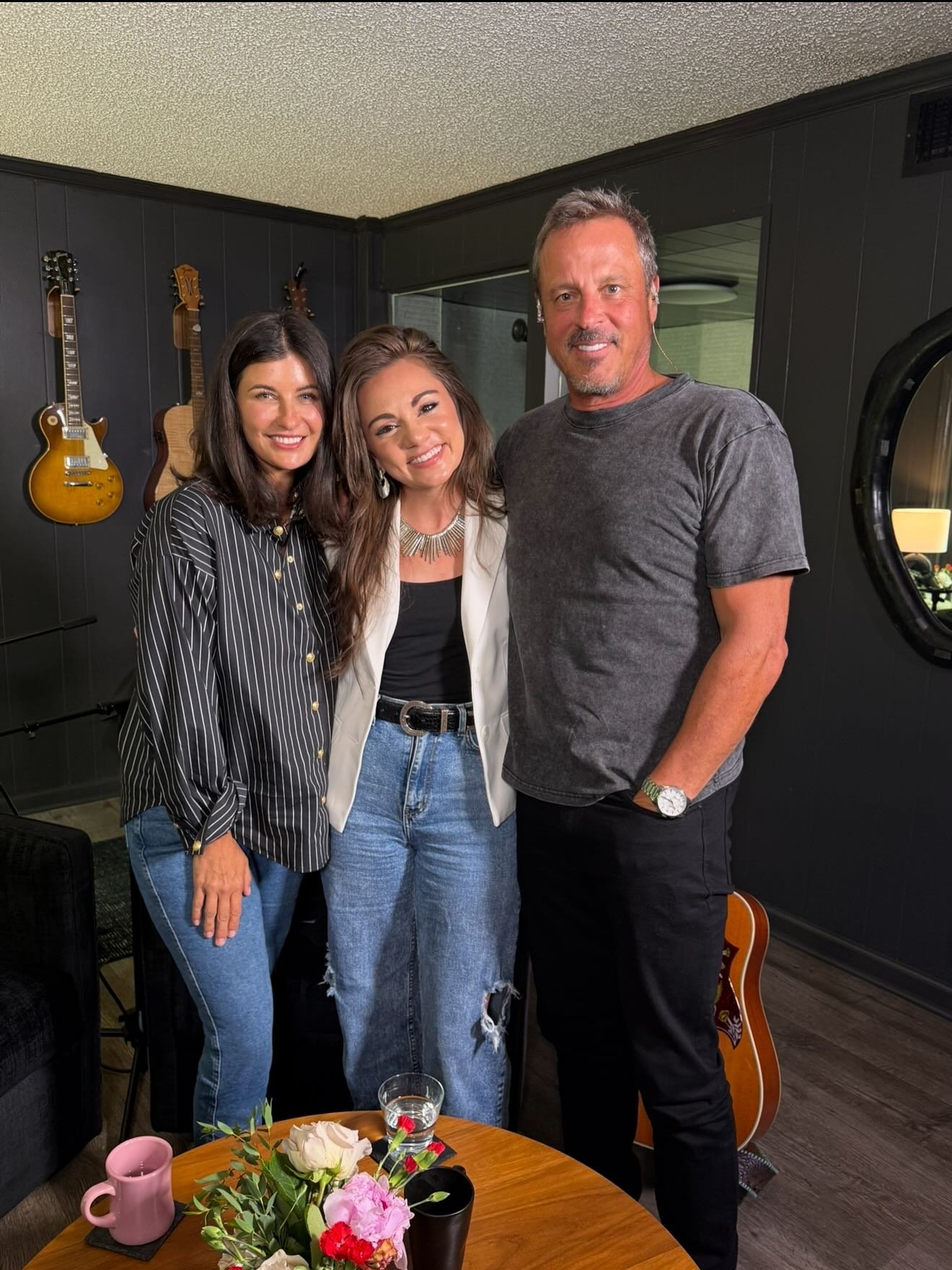 It was a blast sitting down with Sara Douga. So fun so incredibly talented and so much ahead!
YouTube: https://youtu.be/W-U3TnPjWSs
Spotify: https://open.spotify.com/episode/5gqpB0PWnMn5jfB6jxQM1D?si=bz8Zx5TQTlG10MPAQ6oITA
Apple:&nb
