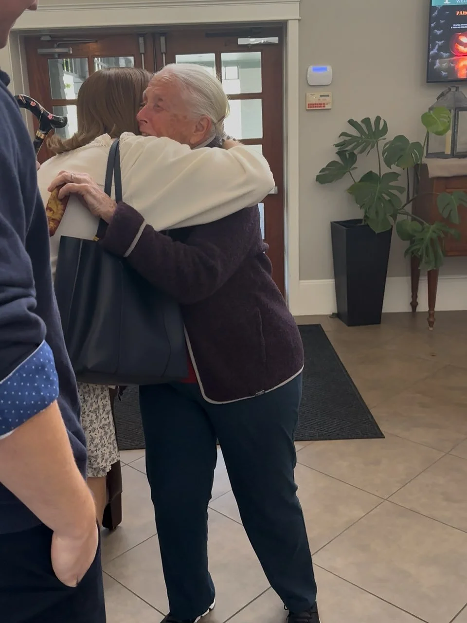Quick trip home for moms big day! 🎉🥳🎊