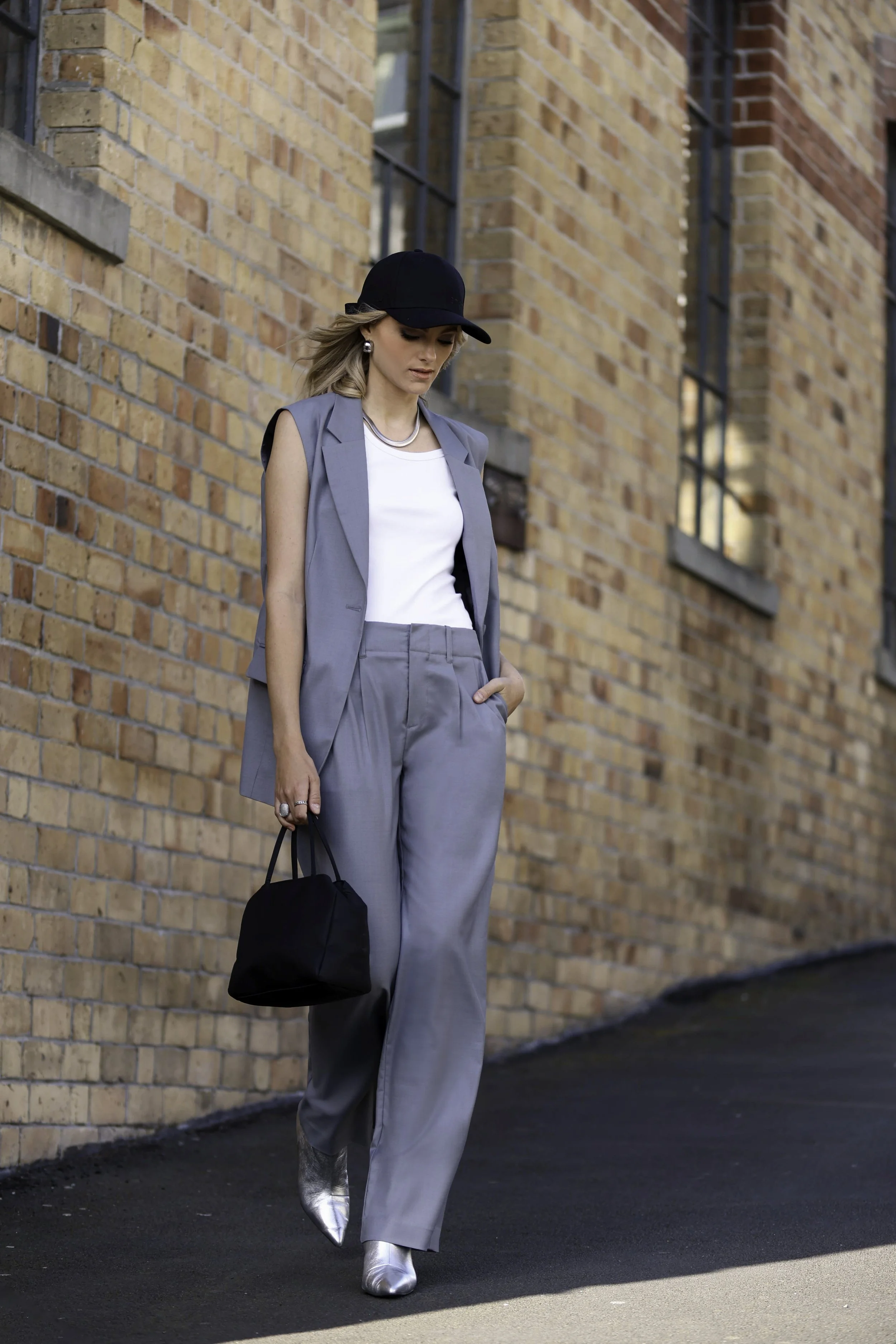 Street Style_Steel Suit_V2.jpg