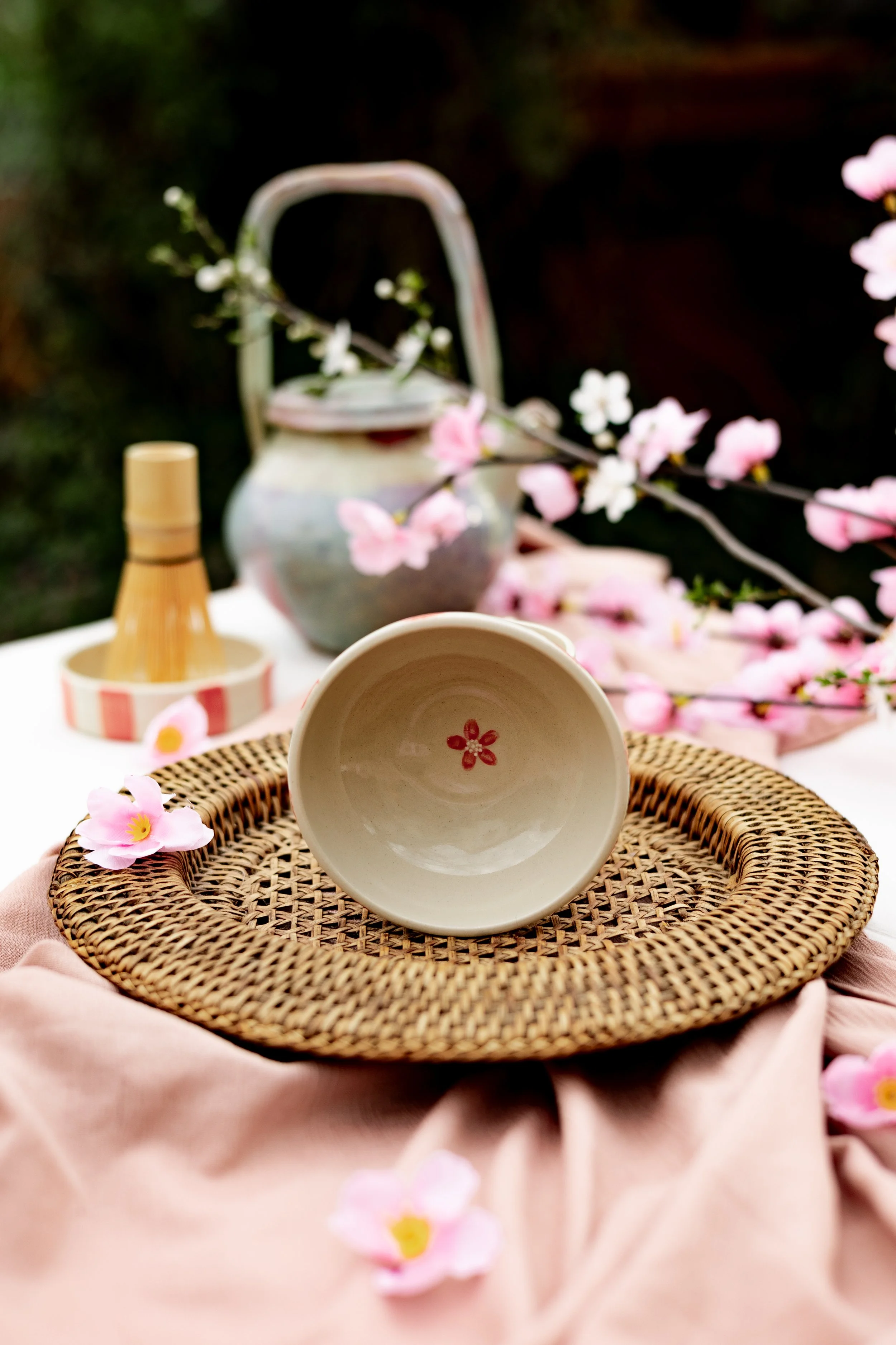 Bol artisanal sakura en céramique fait à Vallauris